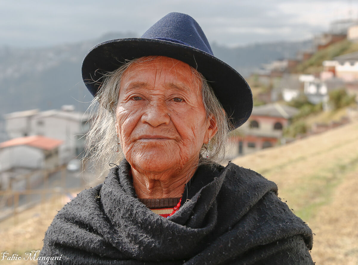 Ecuador chito woman ...