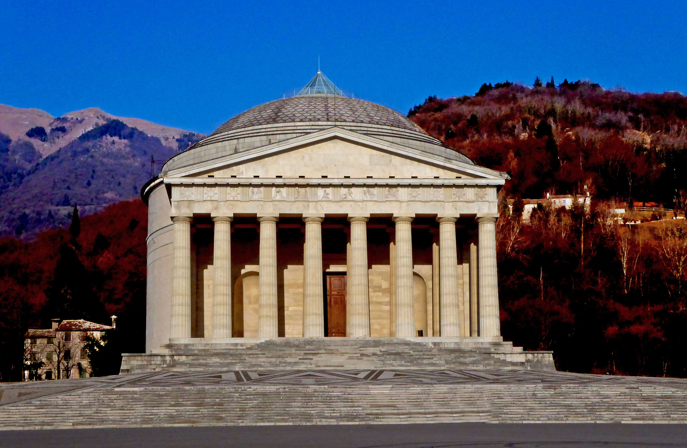  Possagno - Canovian Temple...