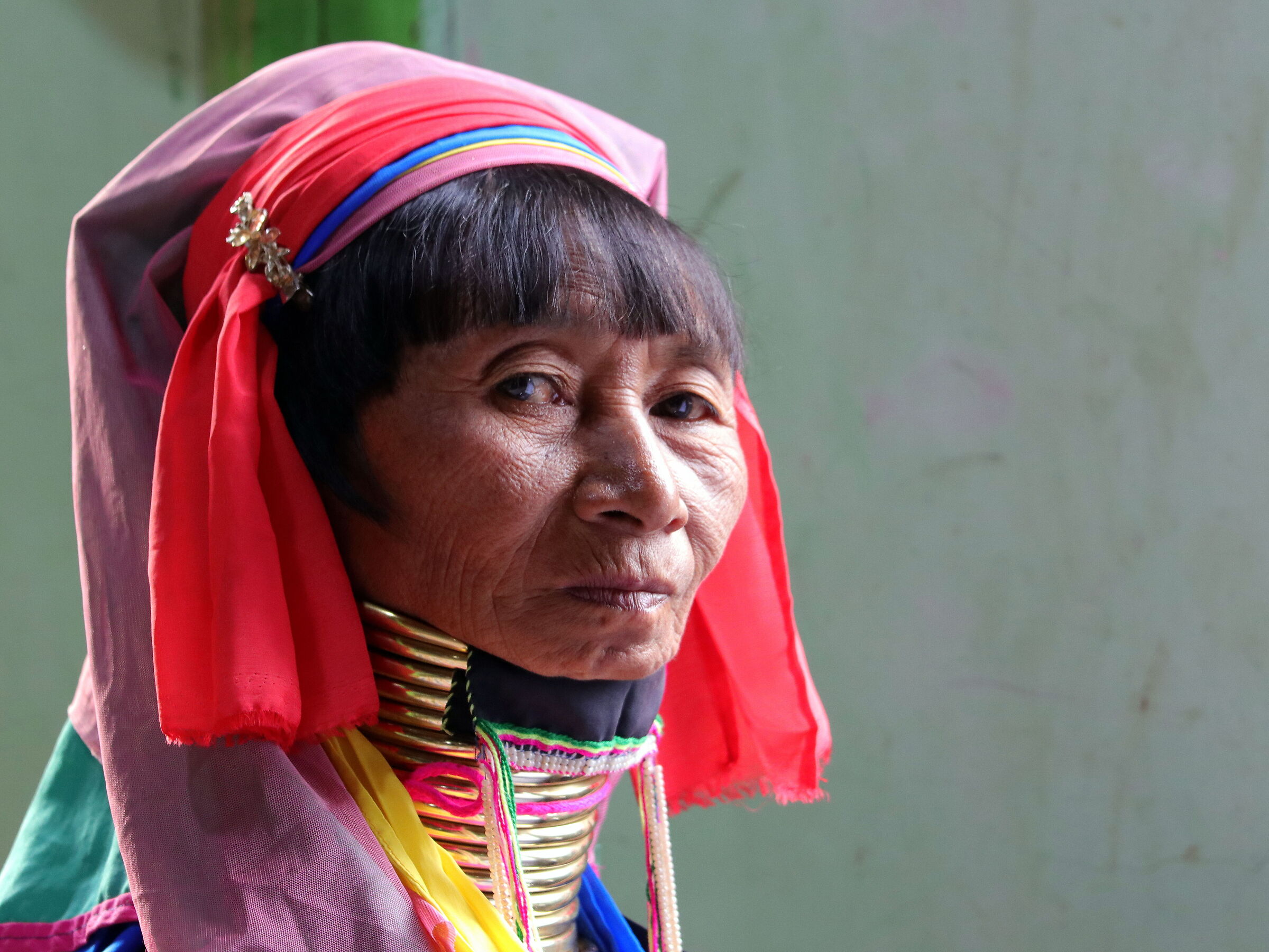 KAYAN WOMAN 1...