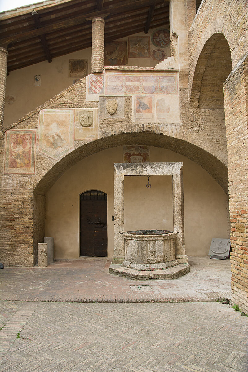 San Gimignano, San...