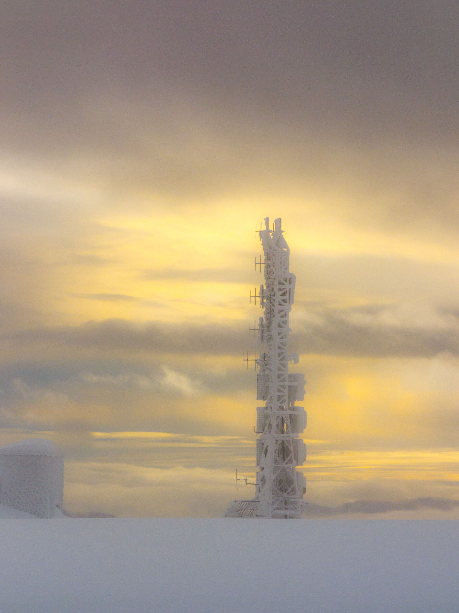 Arctic telecommunications ...