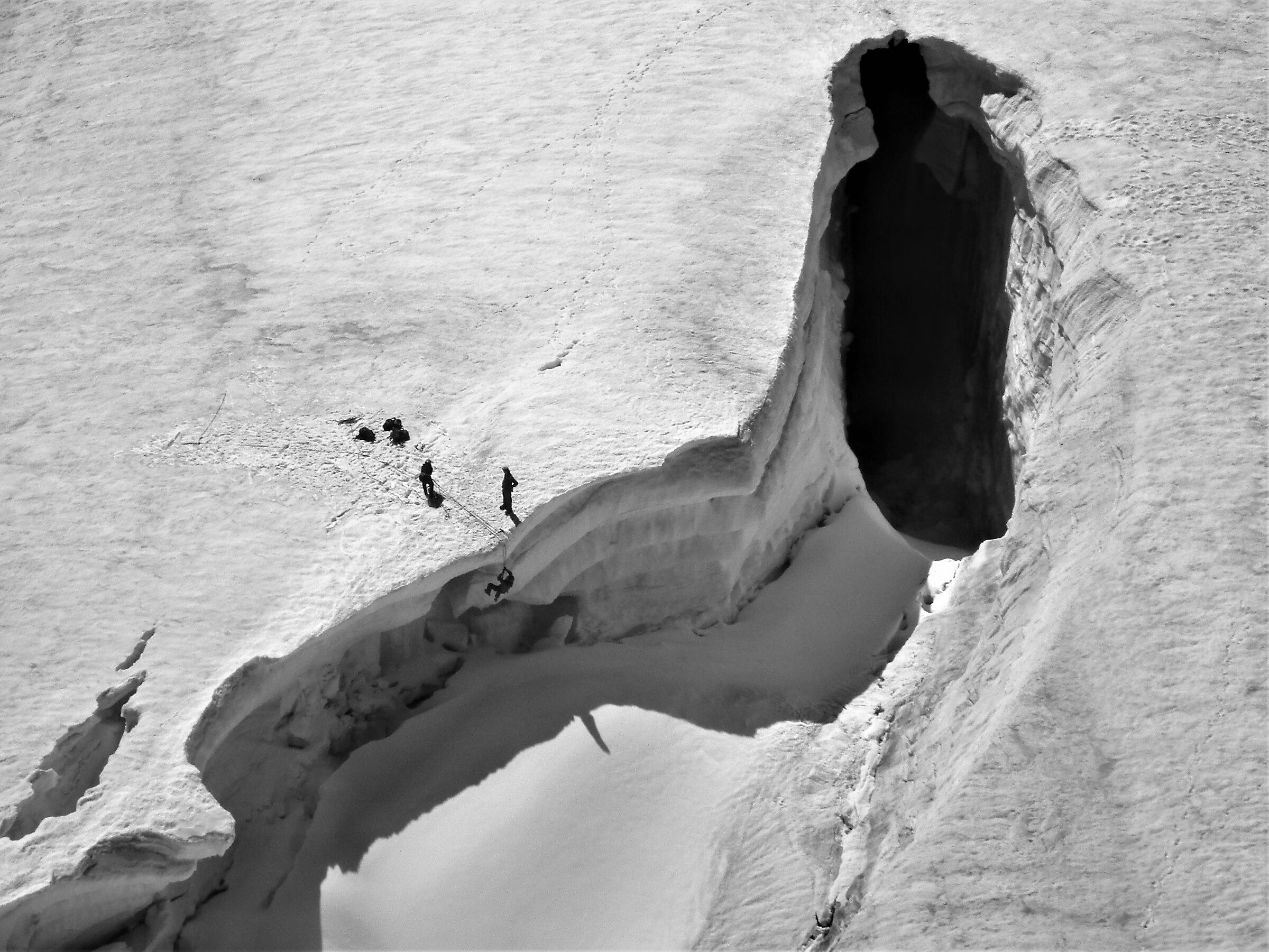 trip in a crevasse of the Mont Blanc Glacier.....
