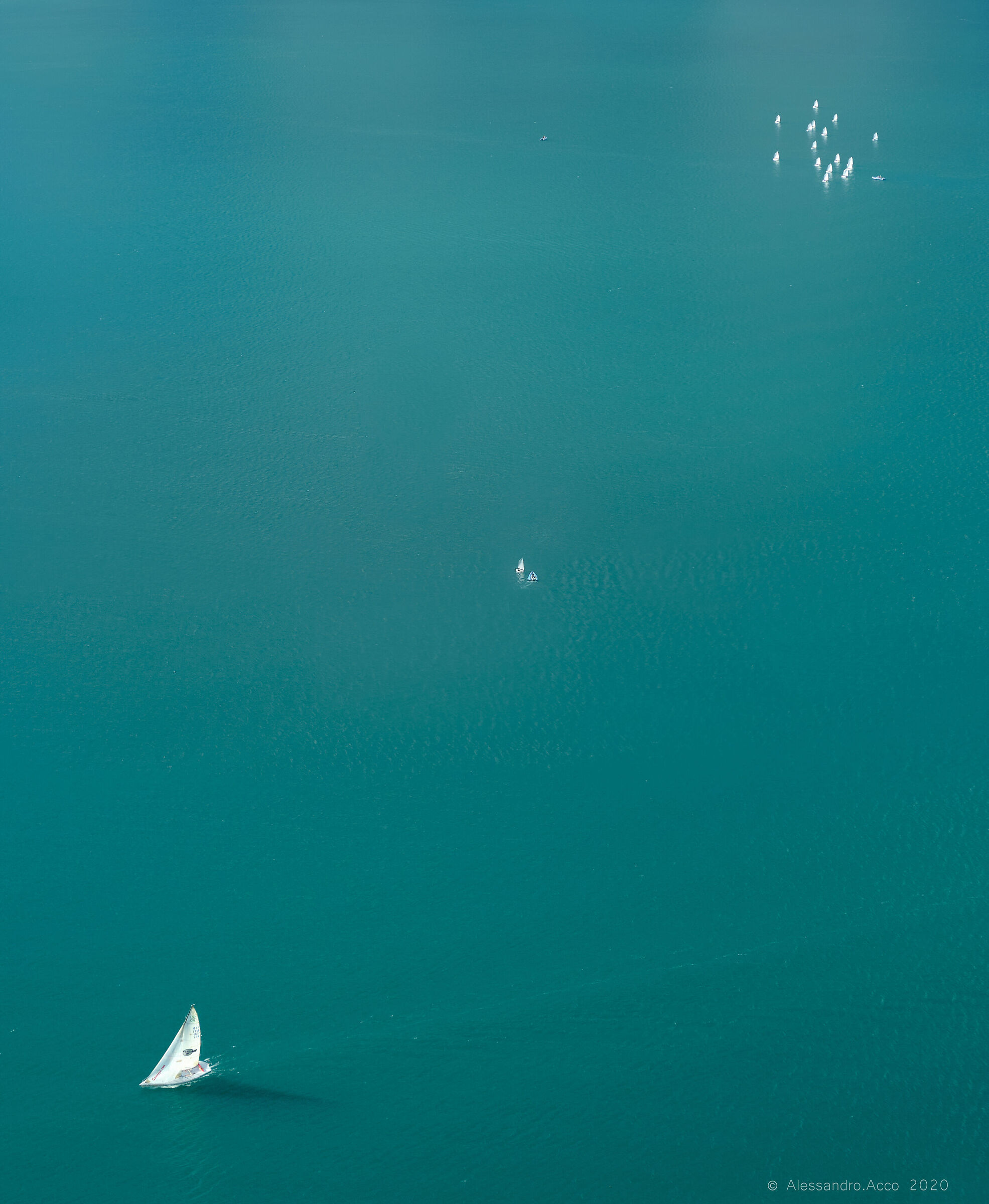 Panoramica minimalista Busatte-Tempesta Lago di Garda....