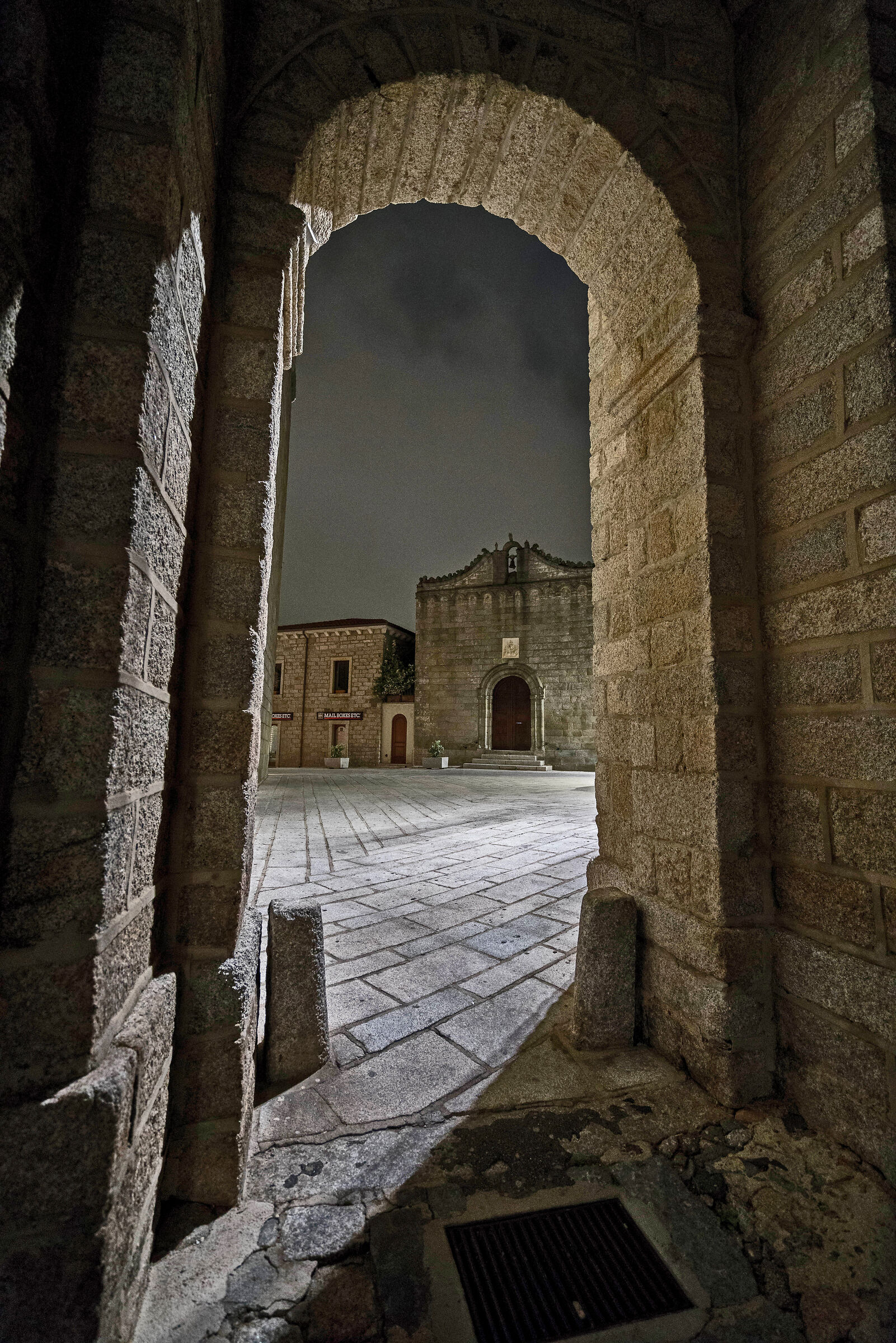 Medieval Arch - Pausanias Temple - St. Peter's...