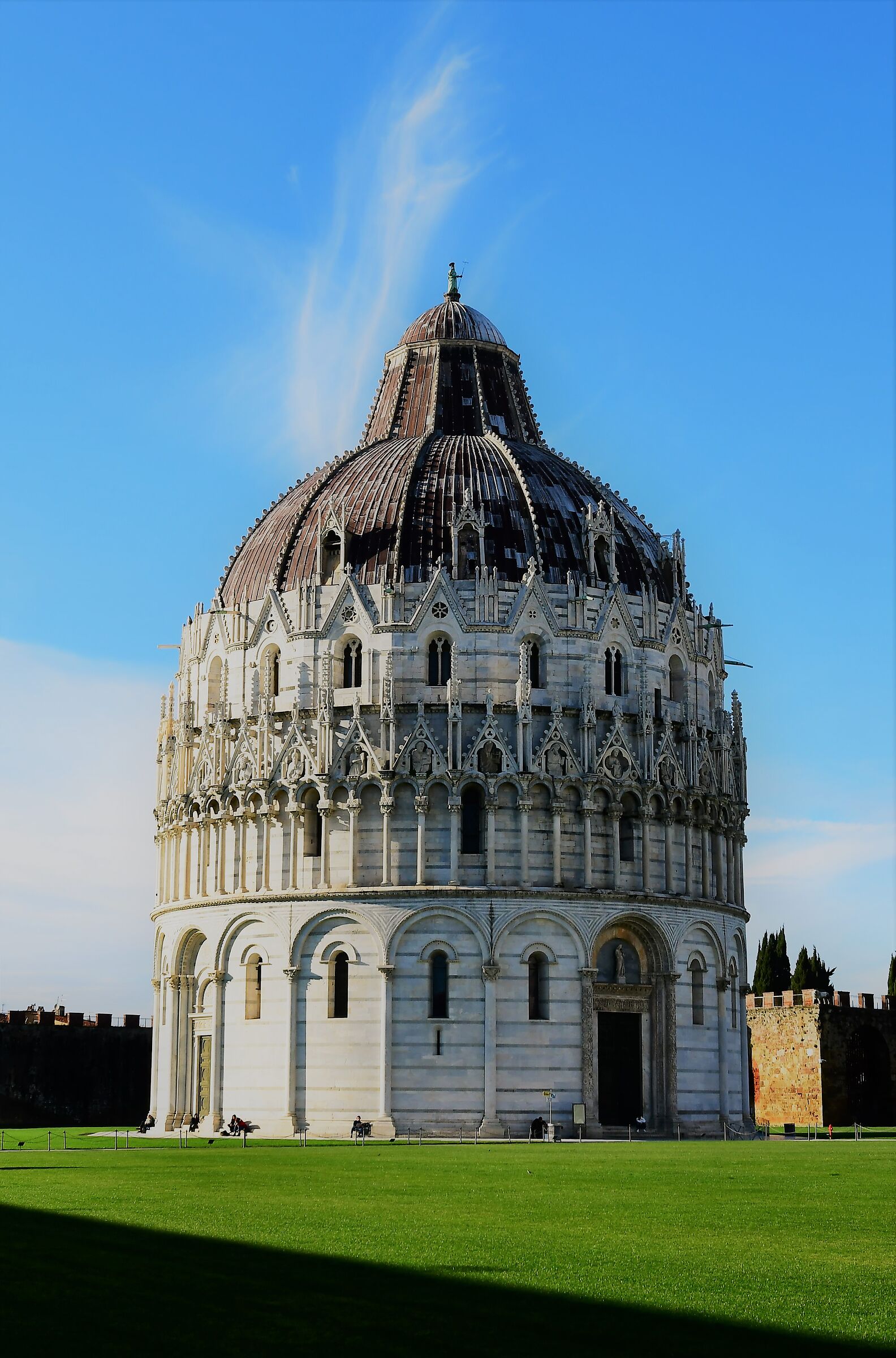baptistery in Piazza dei Miracoli in Pisa....