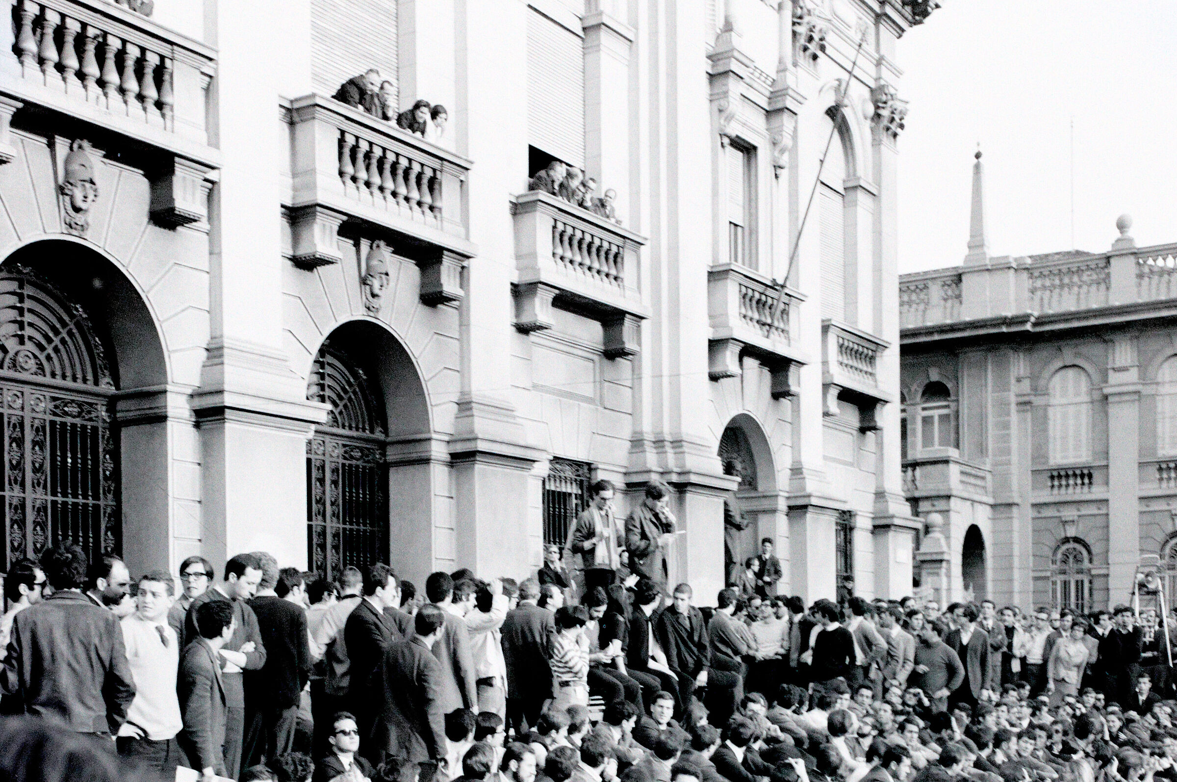 STUDENT MOTIONS '68 - MILAN...