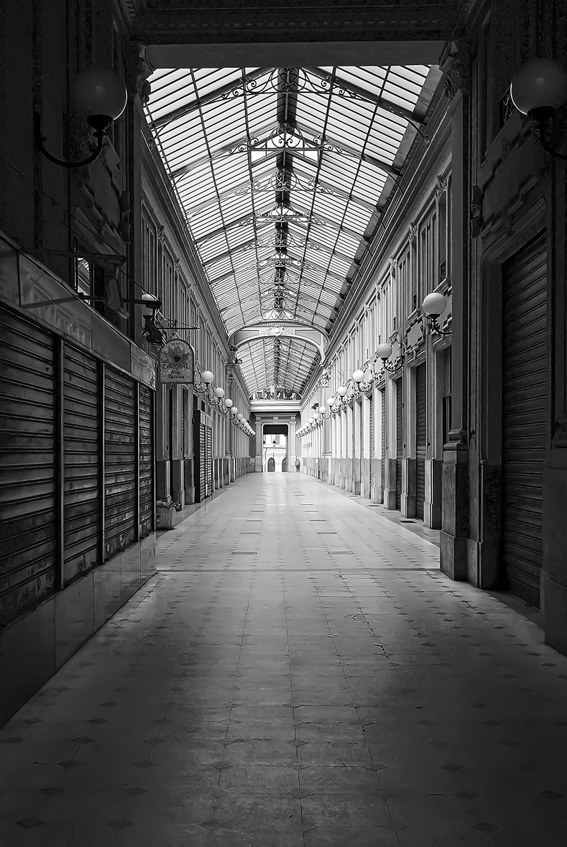 Galleria Umberto I -  Lockdown...