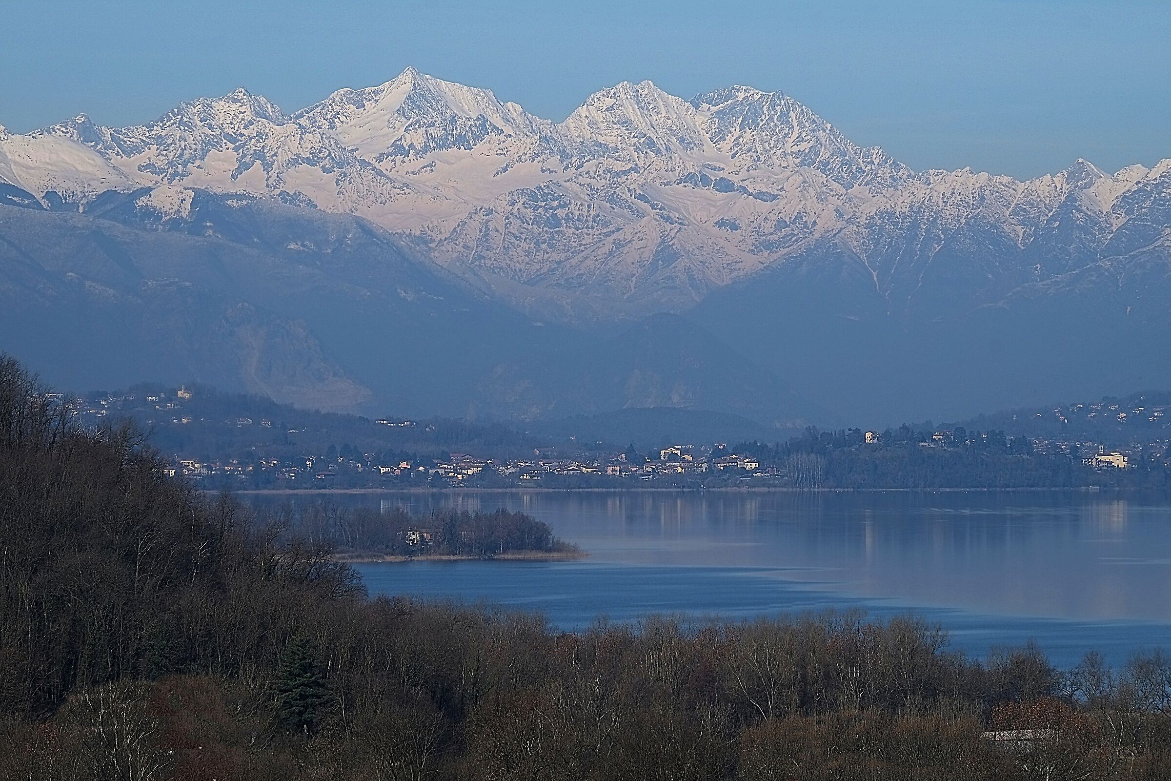 Monte Rosa e lago di Varese...