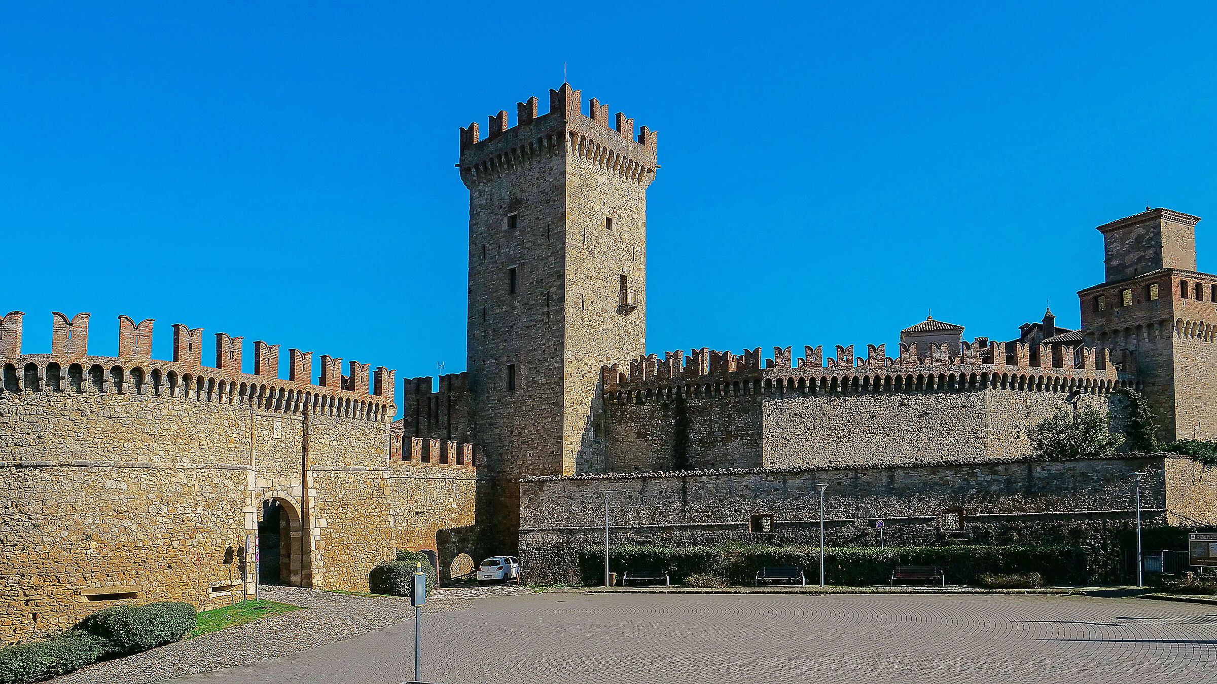 Castello di Vigoleno - Piacenza...