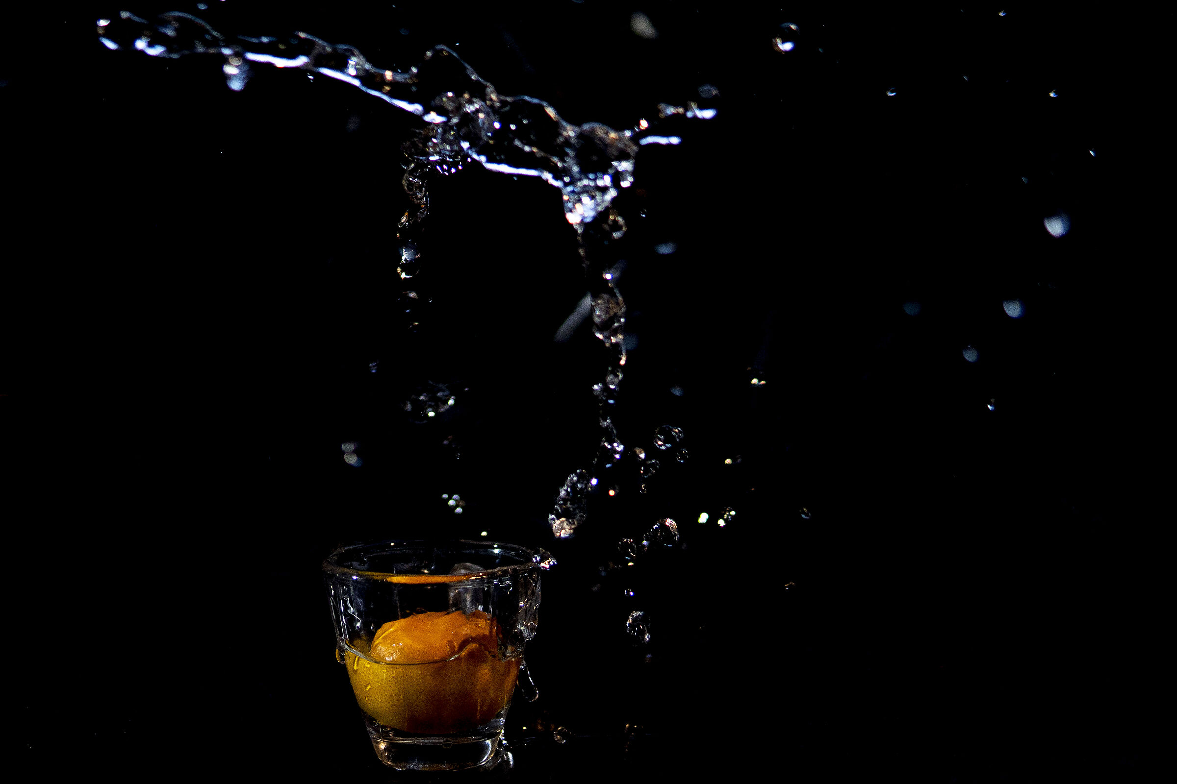 Water Drop Photography - Under development -...