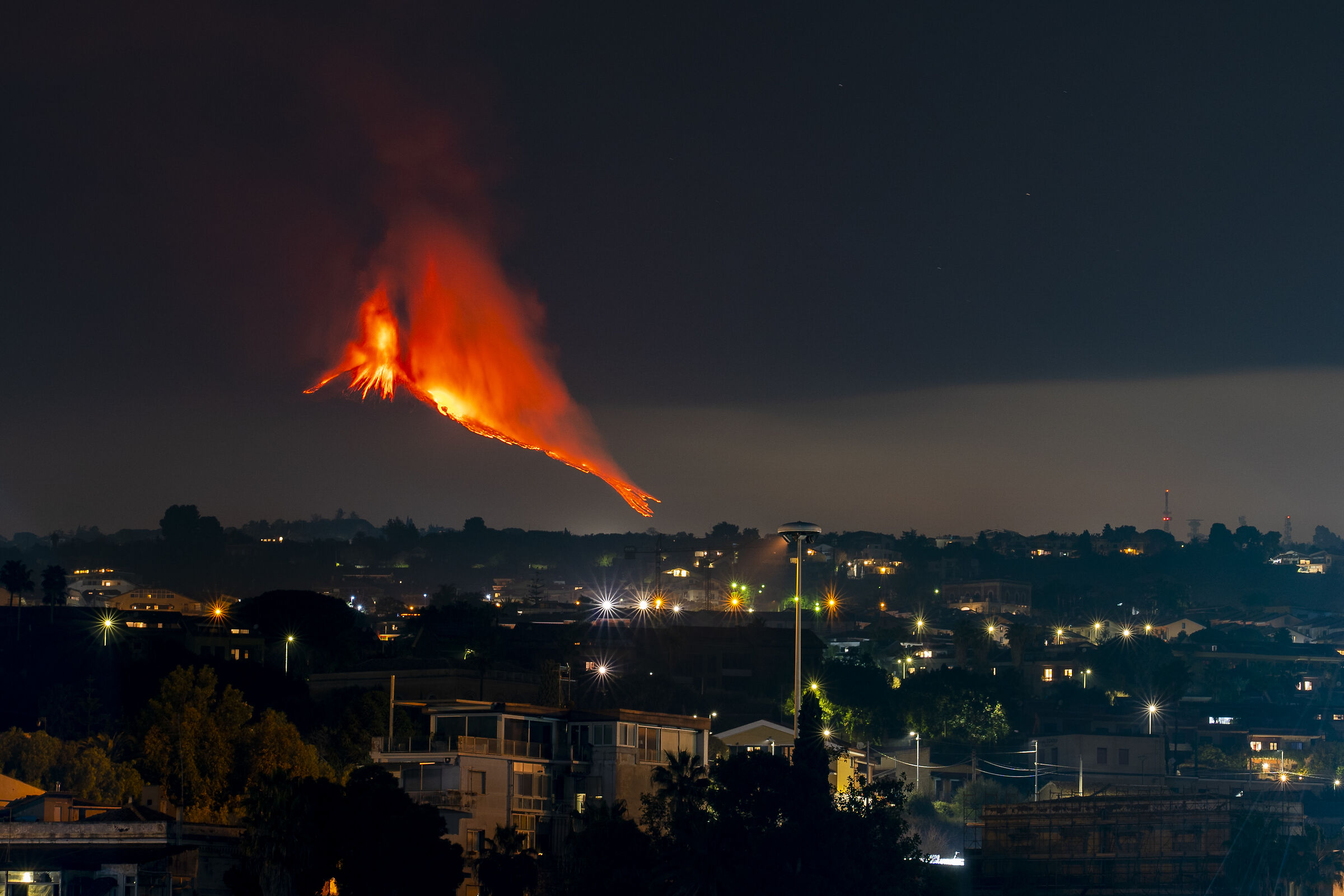 etna erupting...