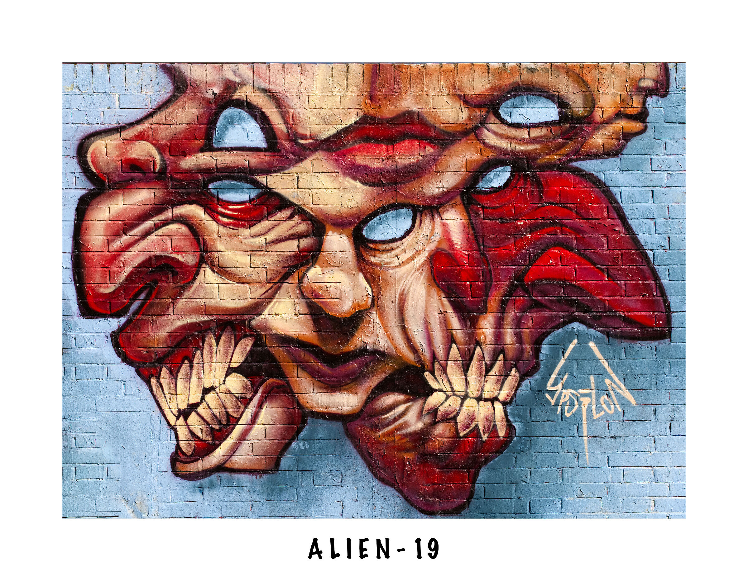 Alien-19...