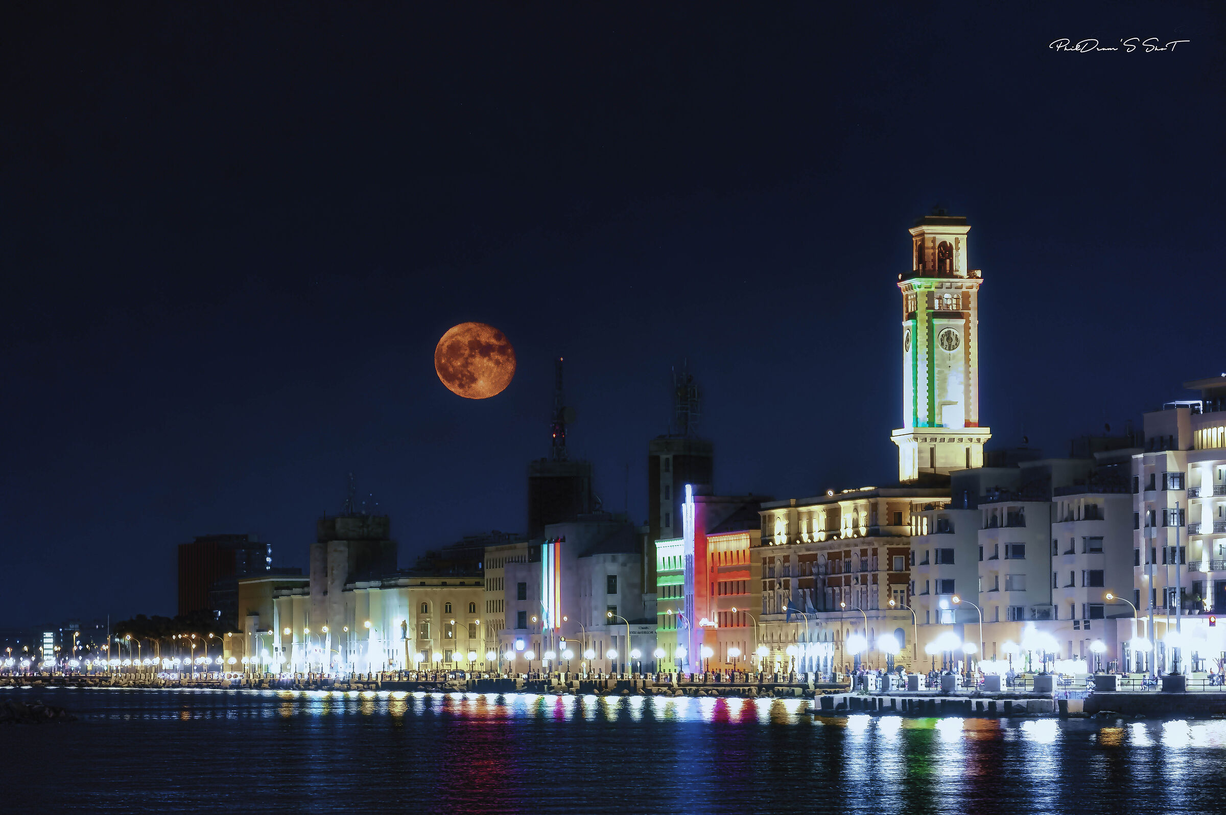 Full moon on bari's waterfront...