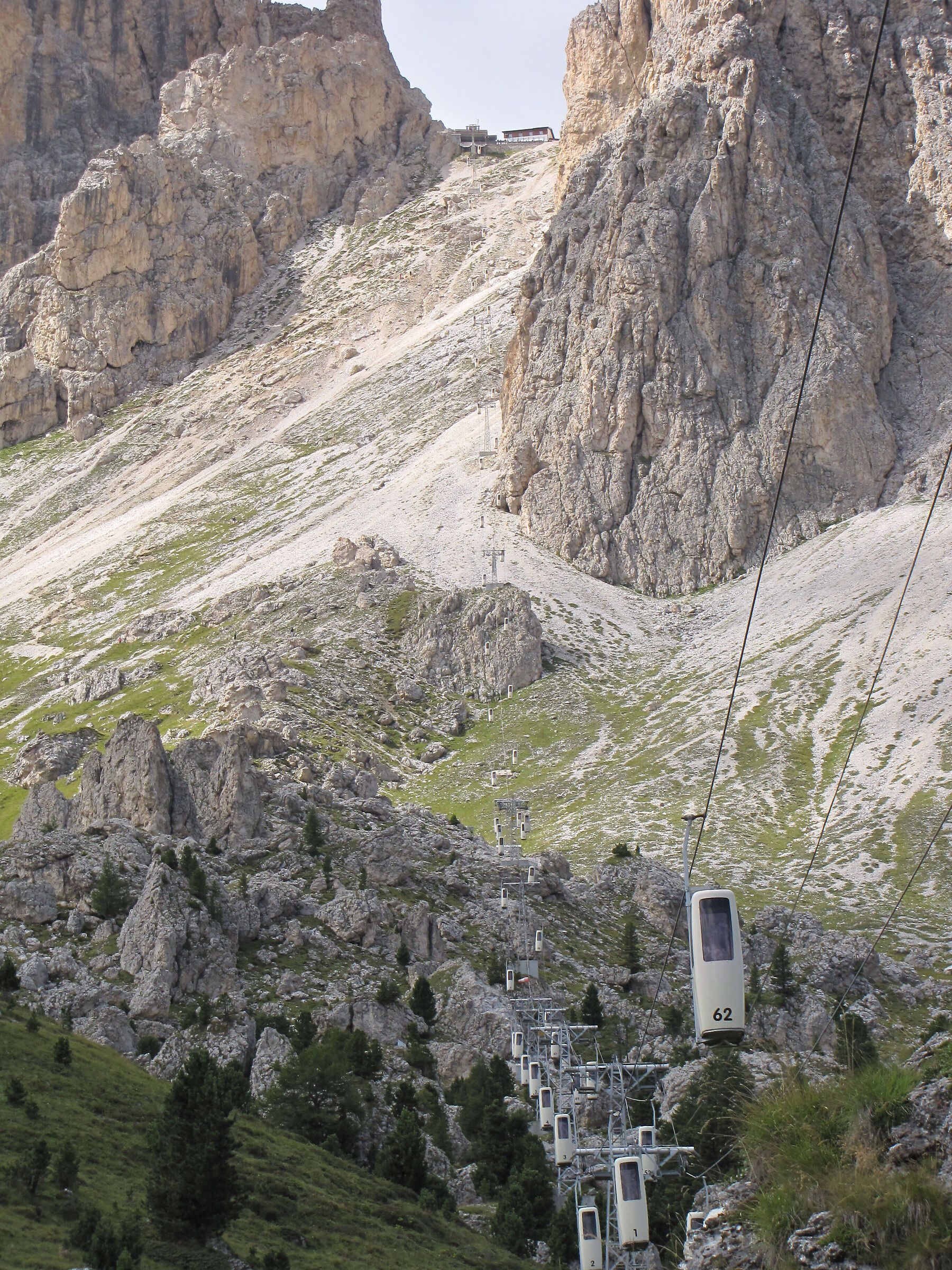towards the Sassolungo...
