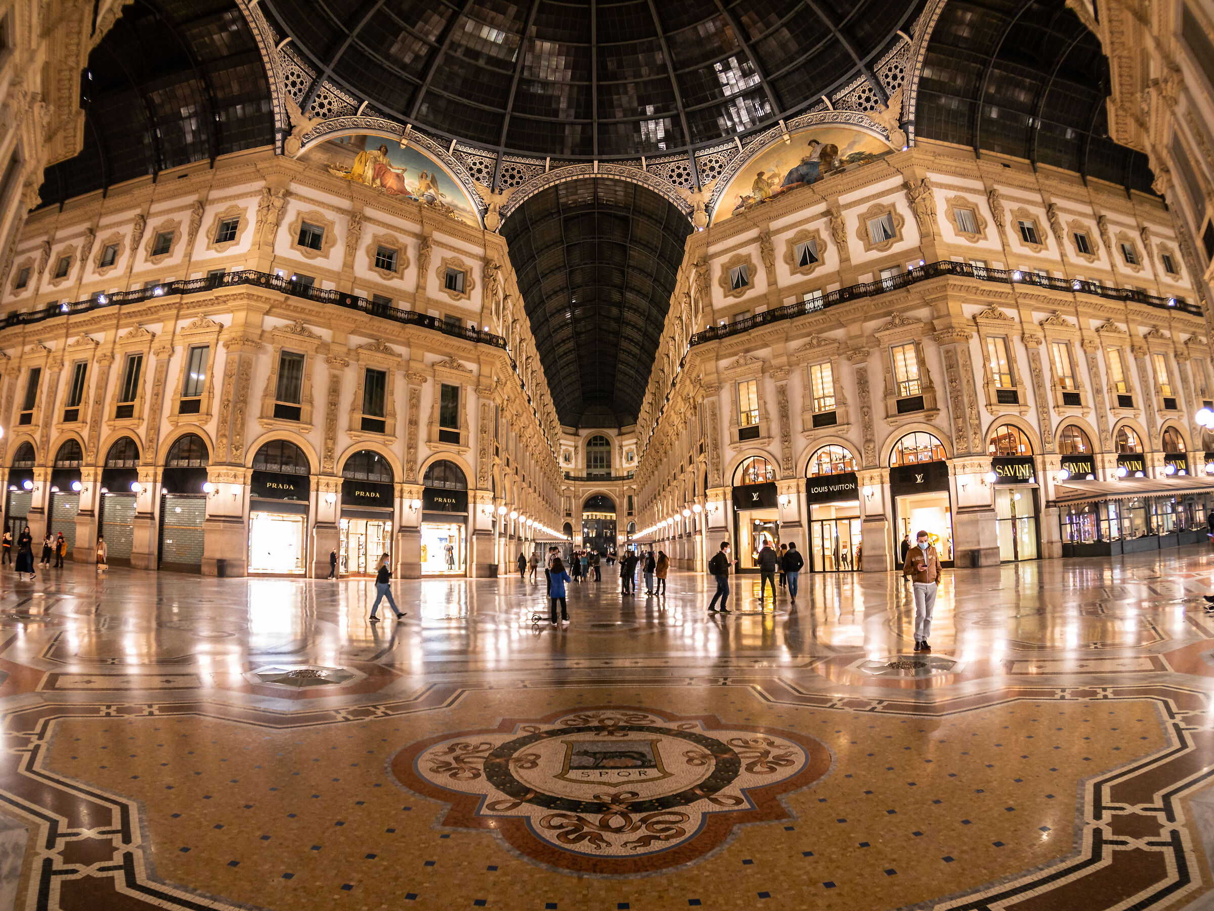 Galleria Vittorio Emanuele II - Milan...