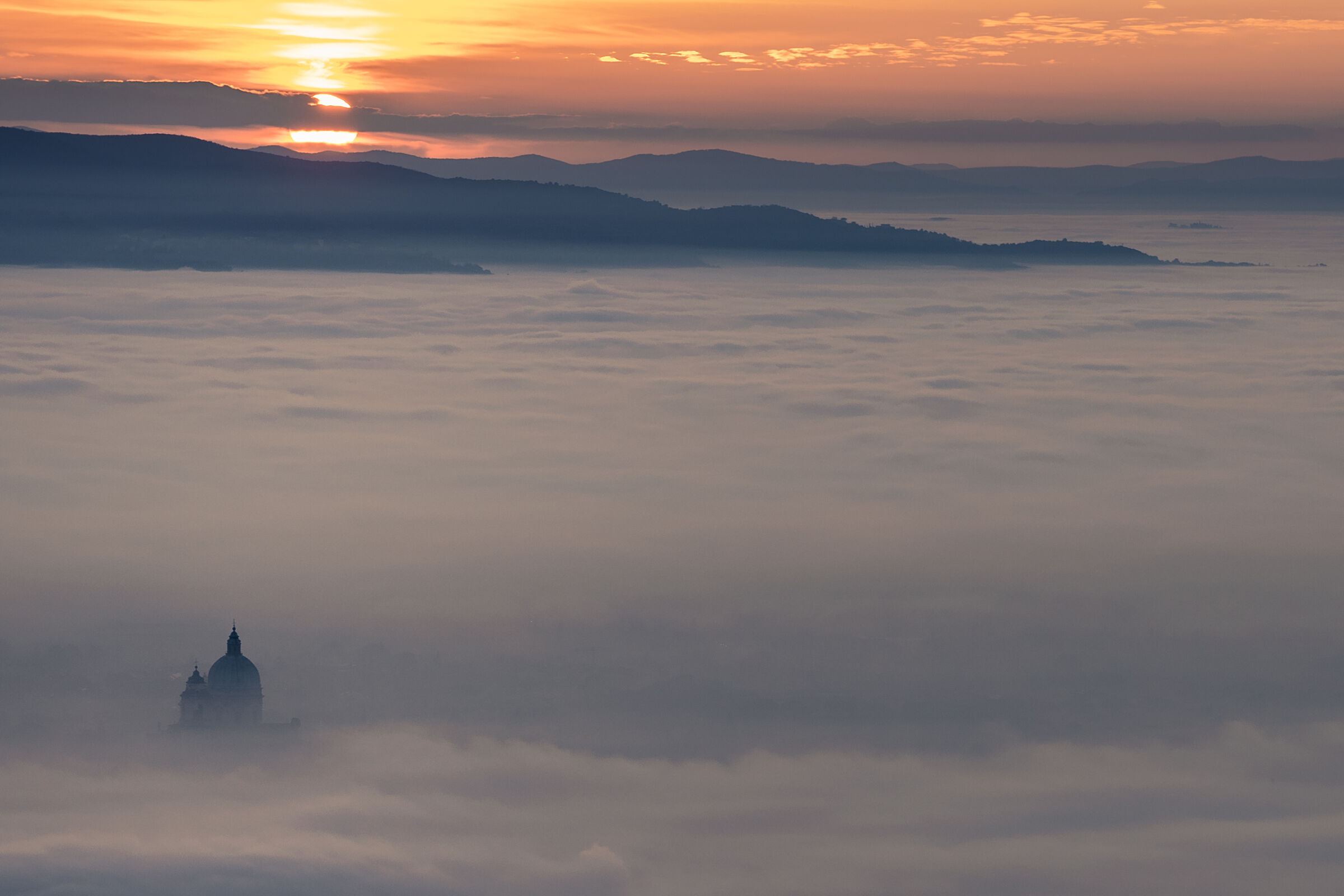 Assisi e la nebbia...