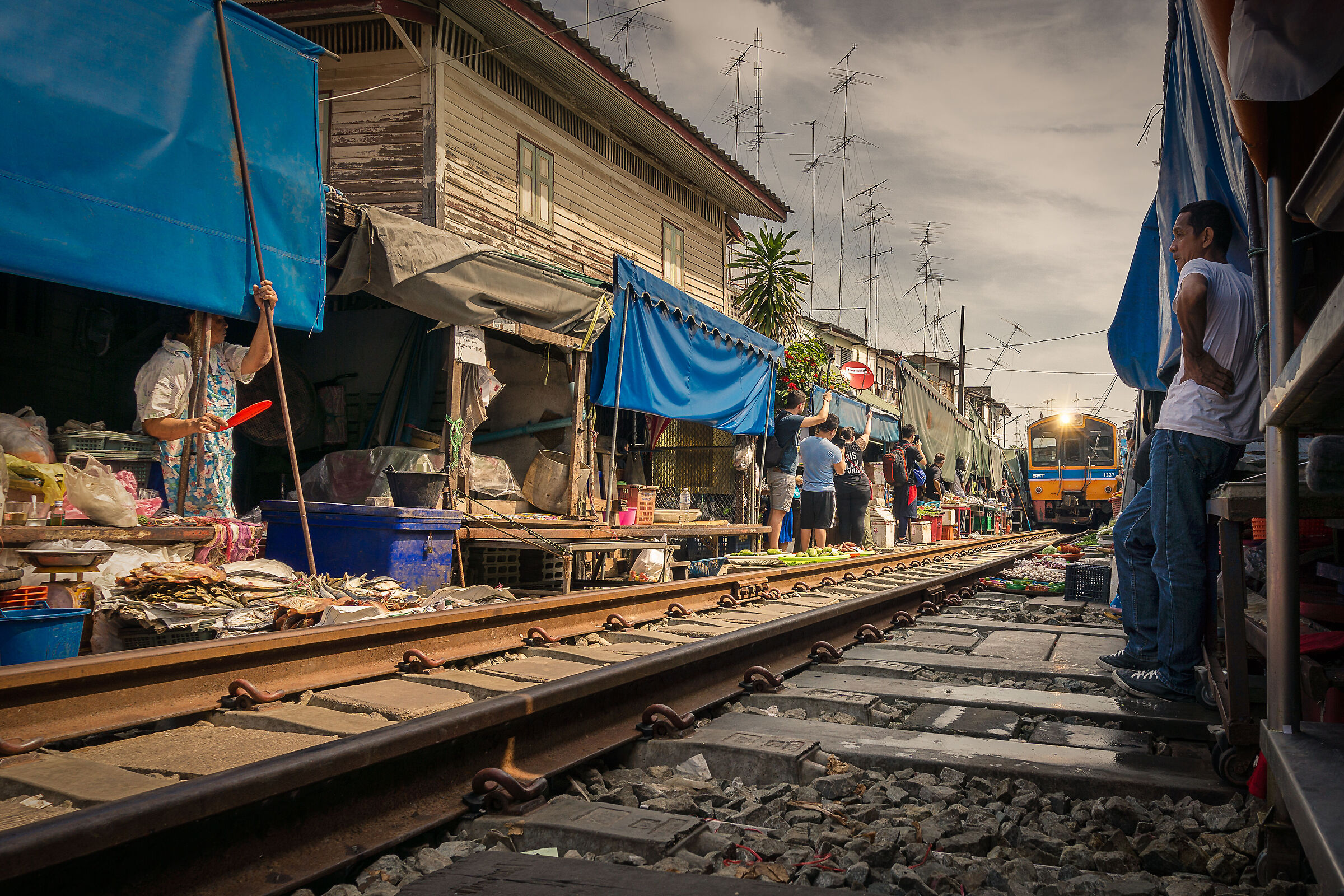 Maeklong Railway Market...
