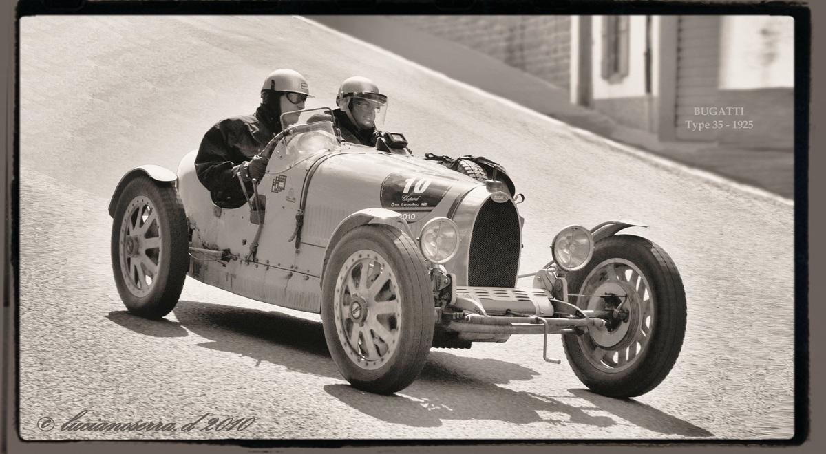 Bugatti Type 35 (1925)... veloce come il vento......