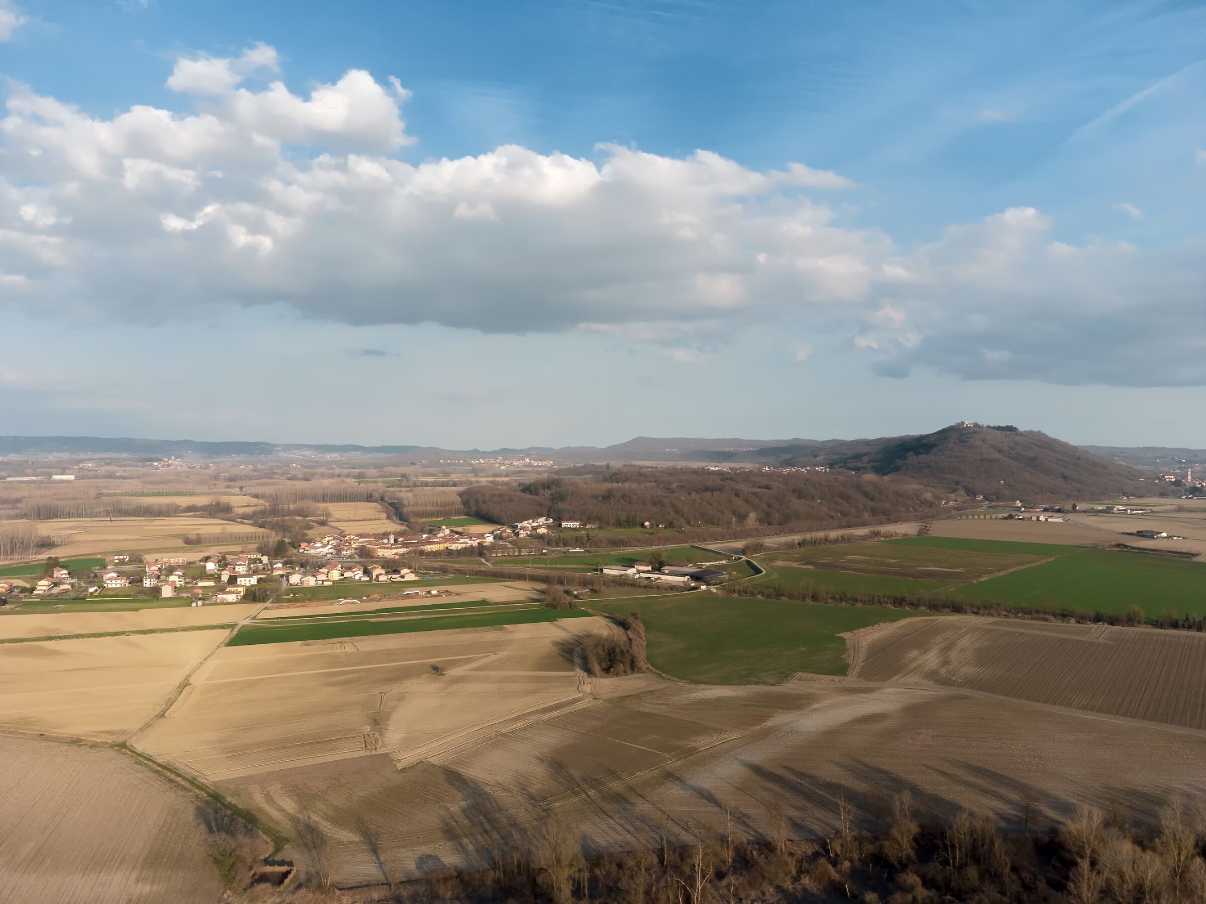 The fields, the Serra Morenica and the castle of Masino...
