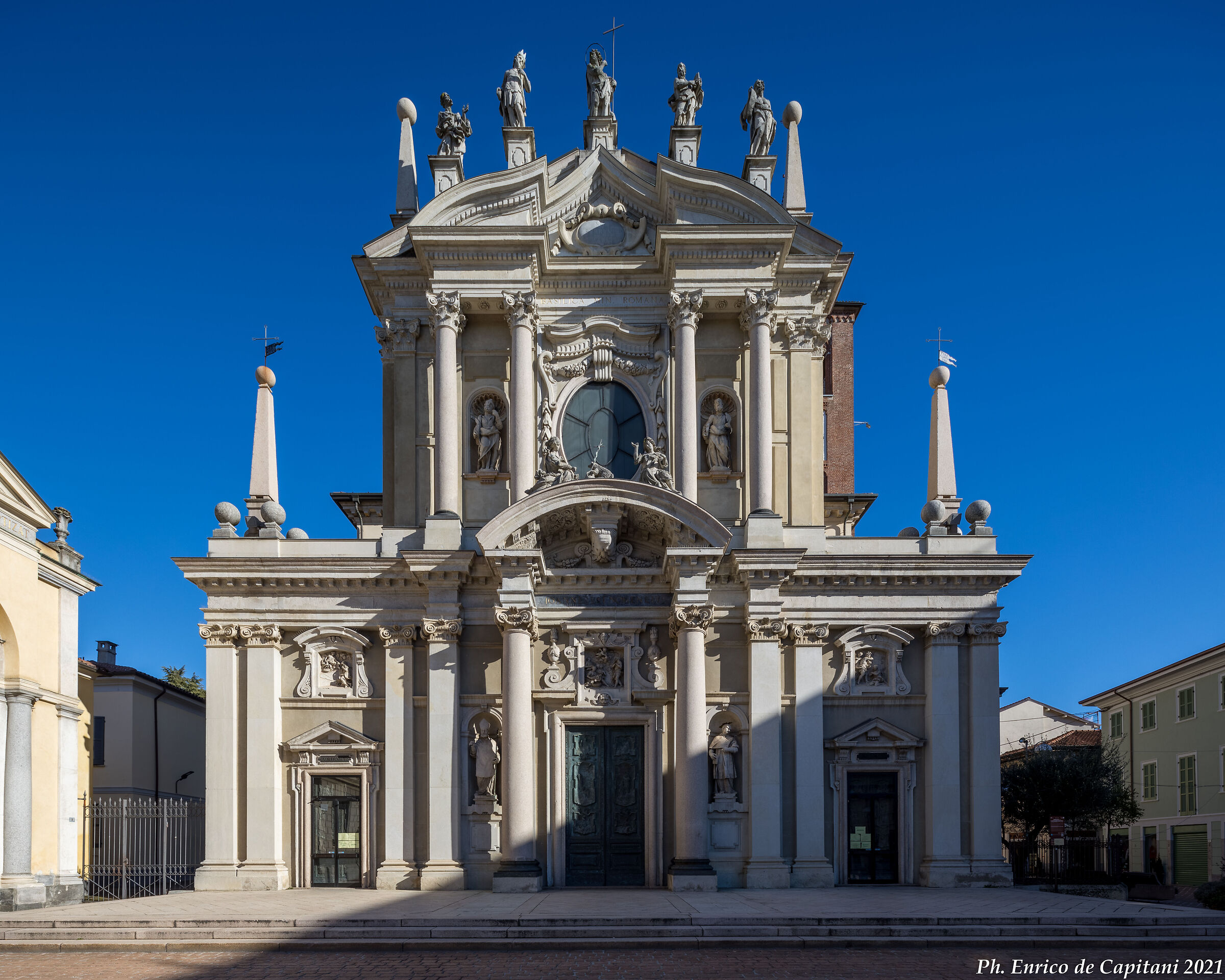 The façade of St. John the Baptist in Busto Arsizio...