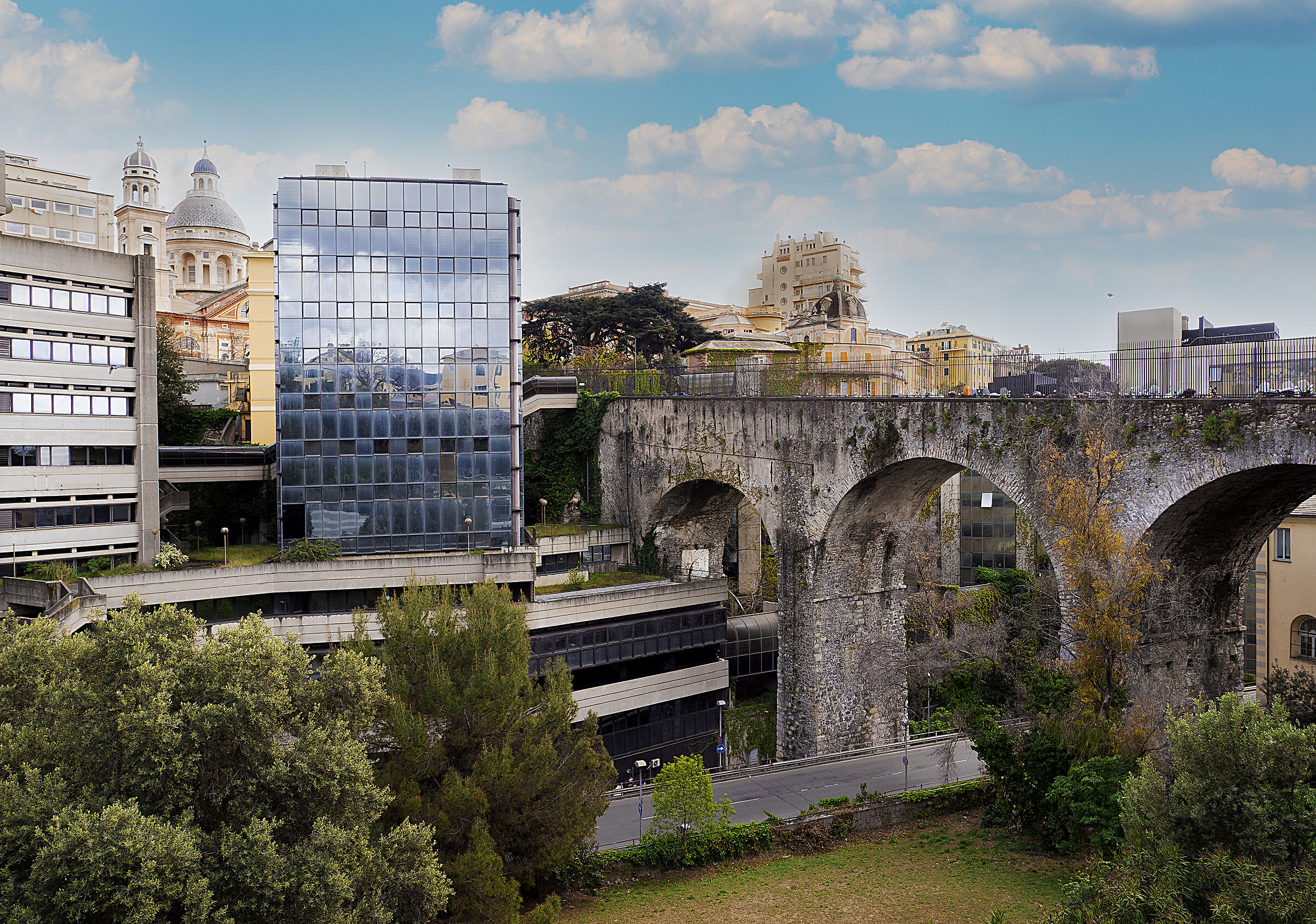 Genoa - Between ancient and modern...