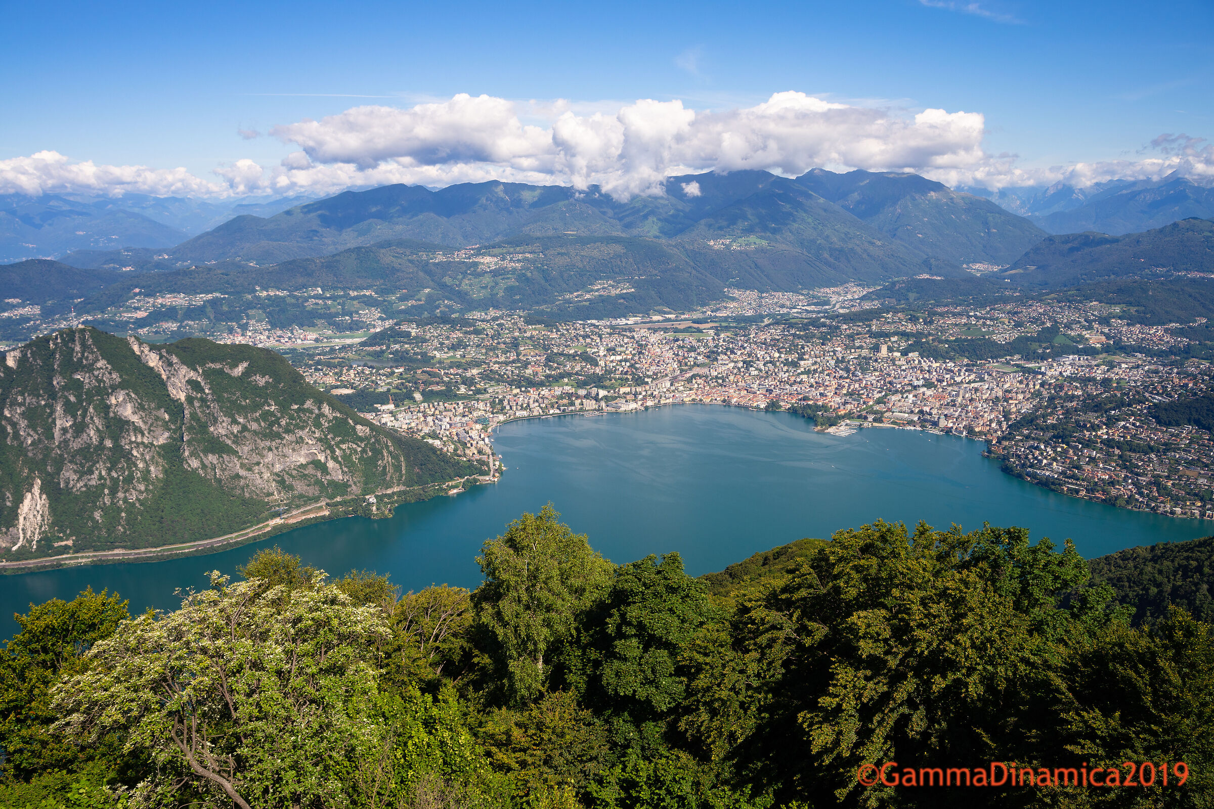 Lugano vista dal "Balcone d'Italia"...