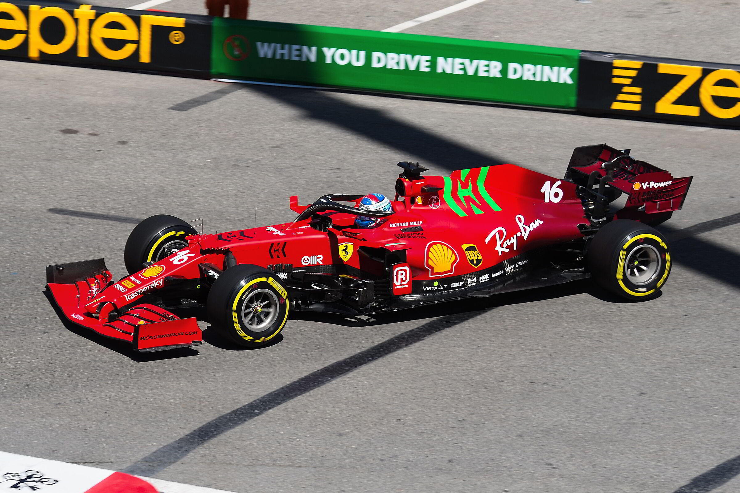 Monaco '21: Leclerc #16 Pole Position ! ...