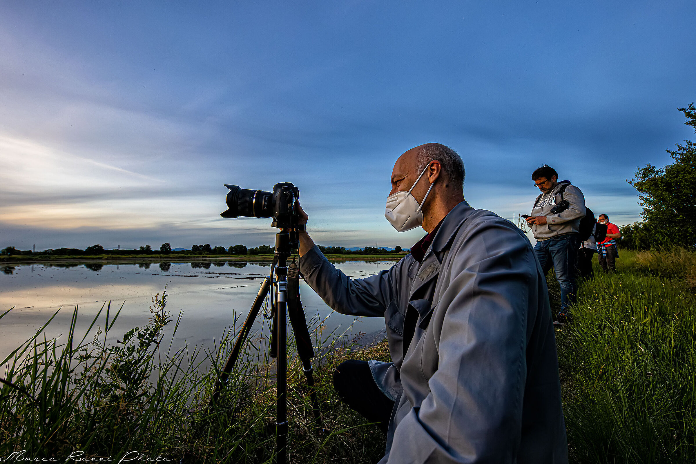 "Grass" photographers :)...