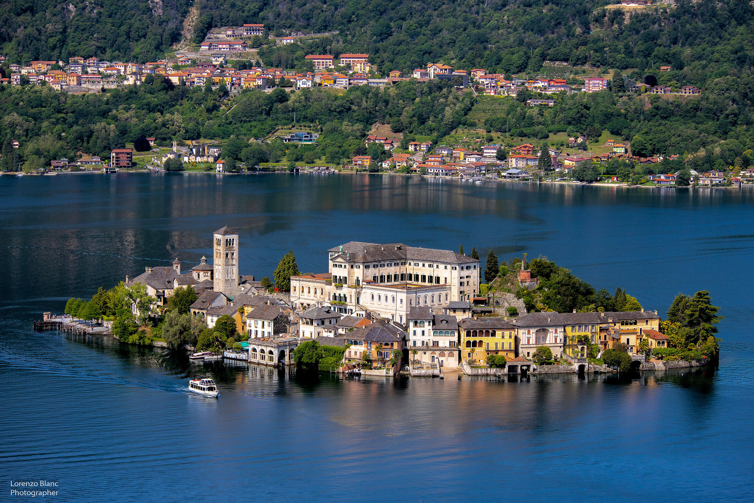 Isola San Giulio - Lake Orta (NO)...
