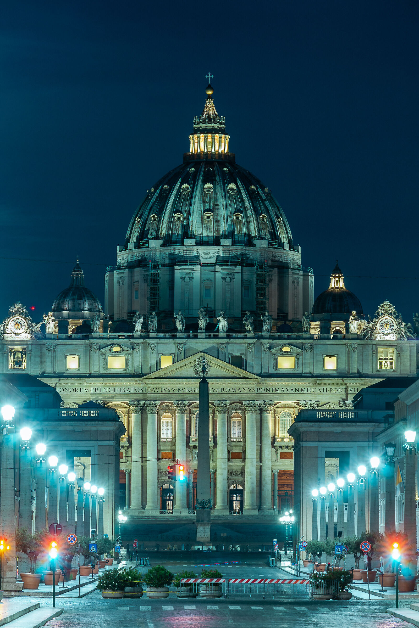 Vaticano...