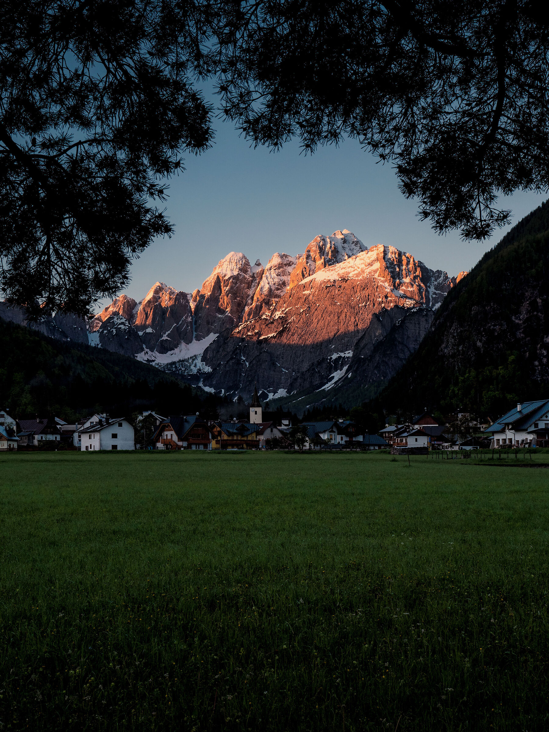 Valbruna alba/sunrise - Julian Alps - Italy...