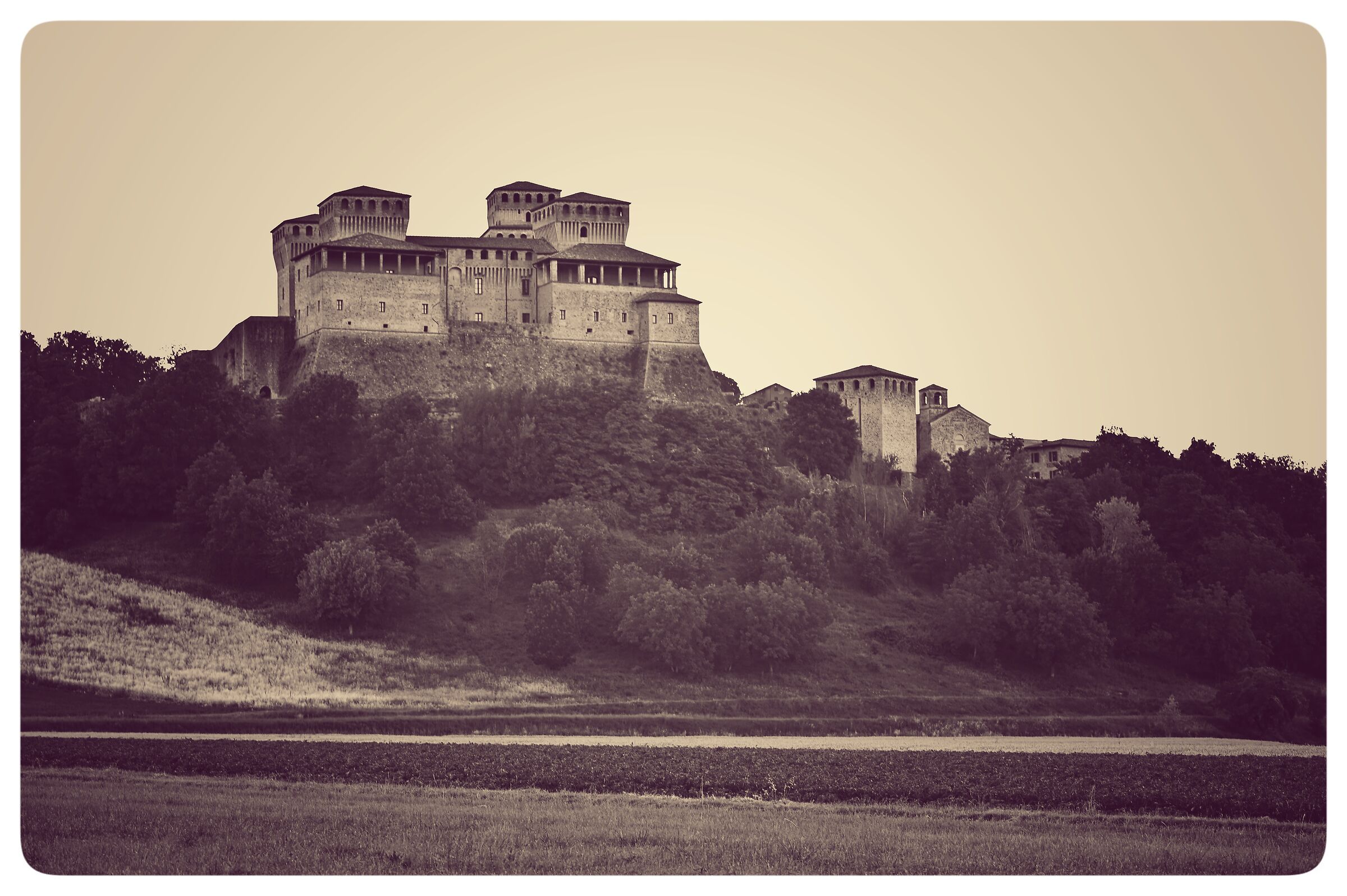 Torrechiara Castle, Parma ...