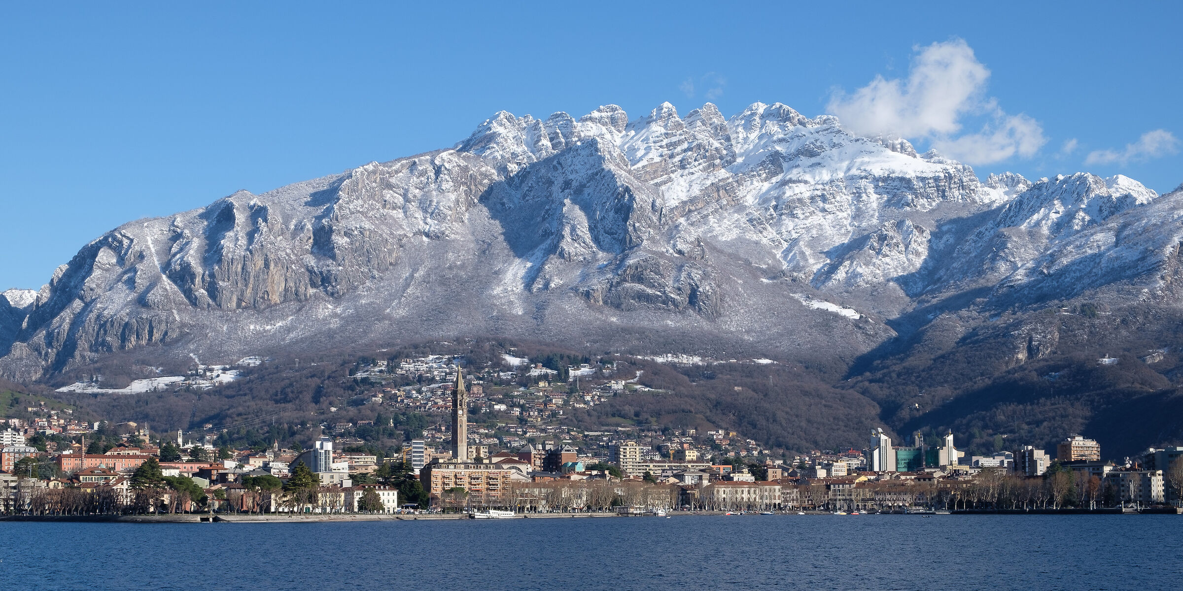 Winter view of Lecco 2...