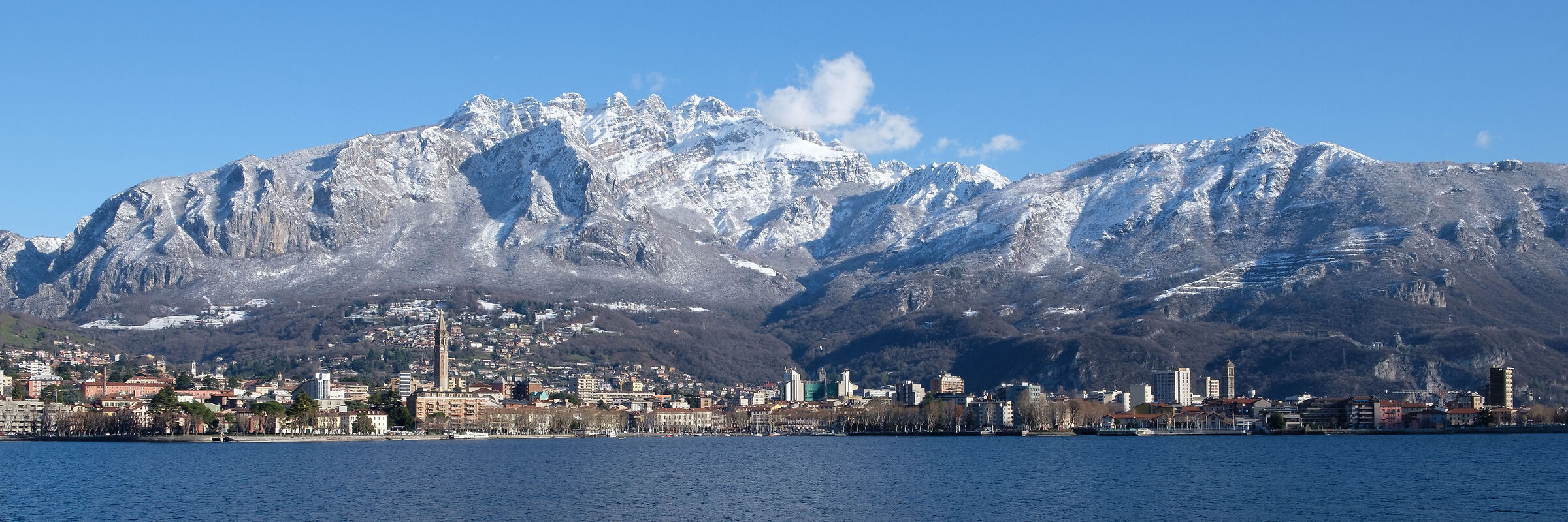 Winter view of Lecco...