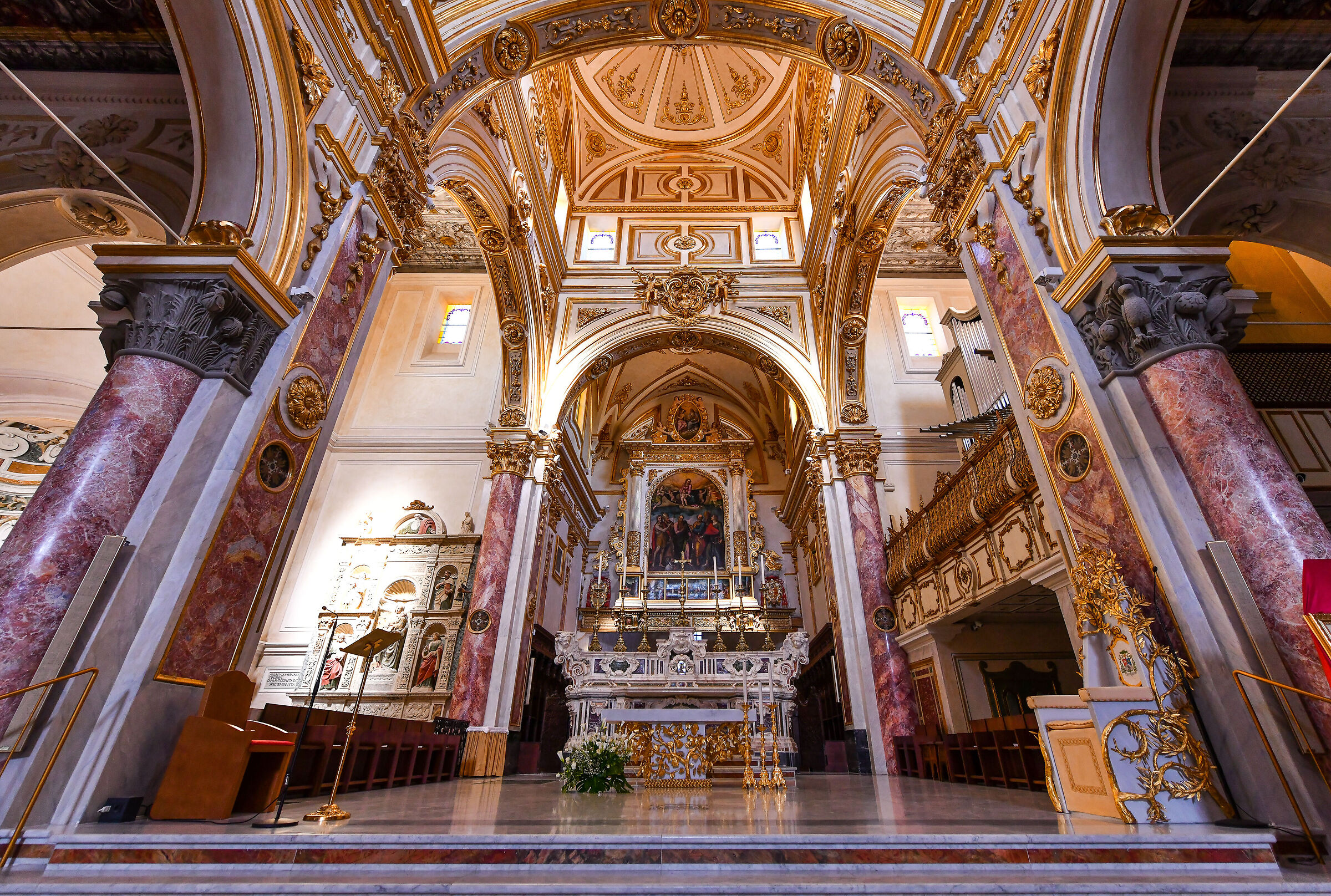 Altare principale Cattedrale di Matera...