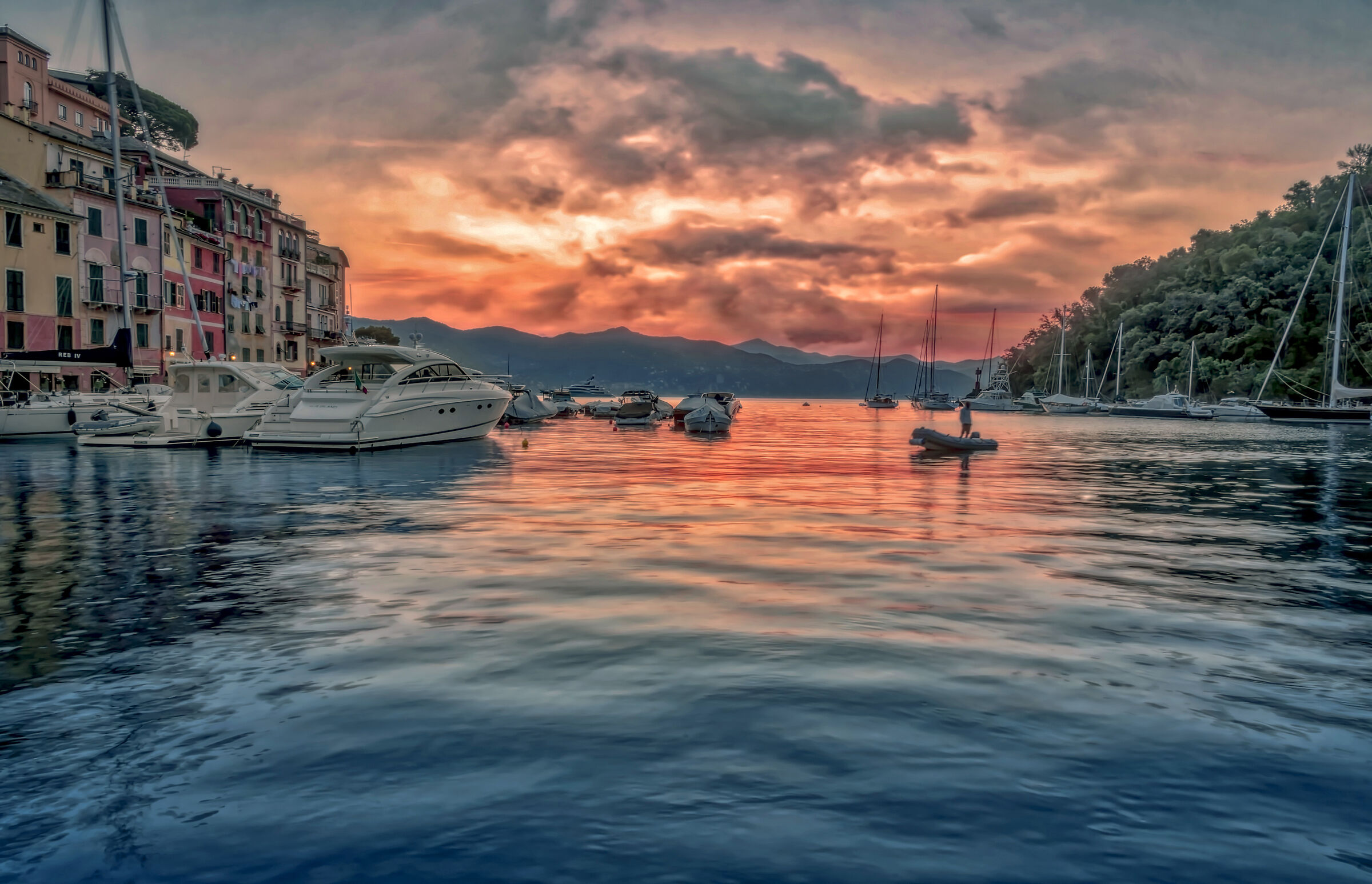 It's dawn in Portofino...