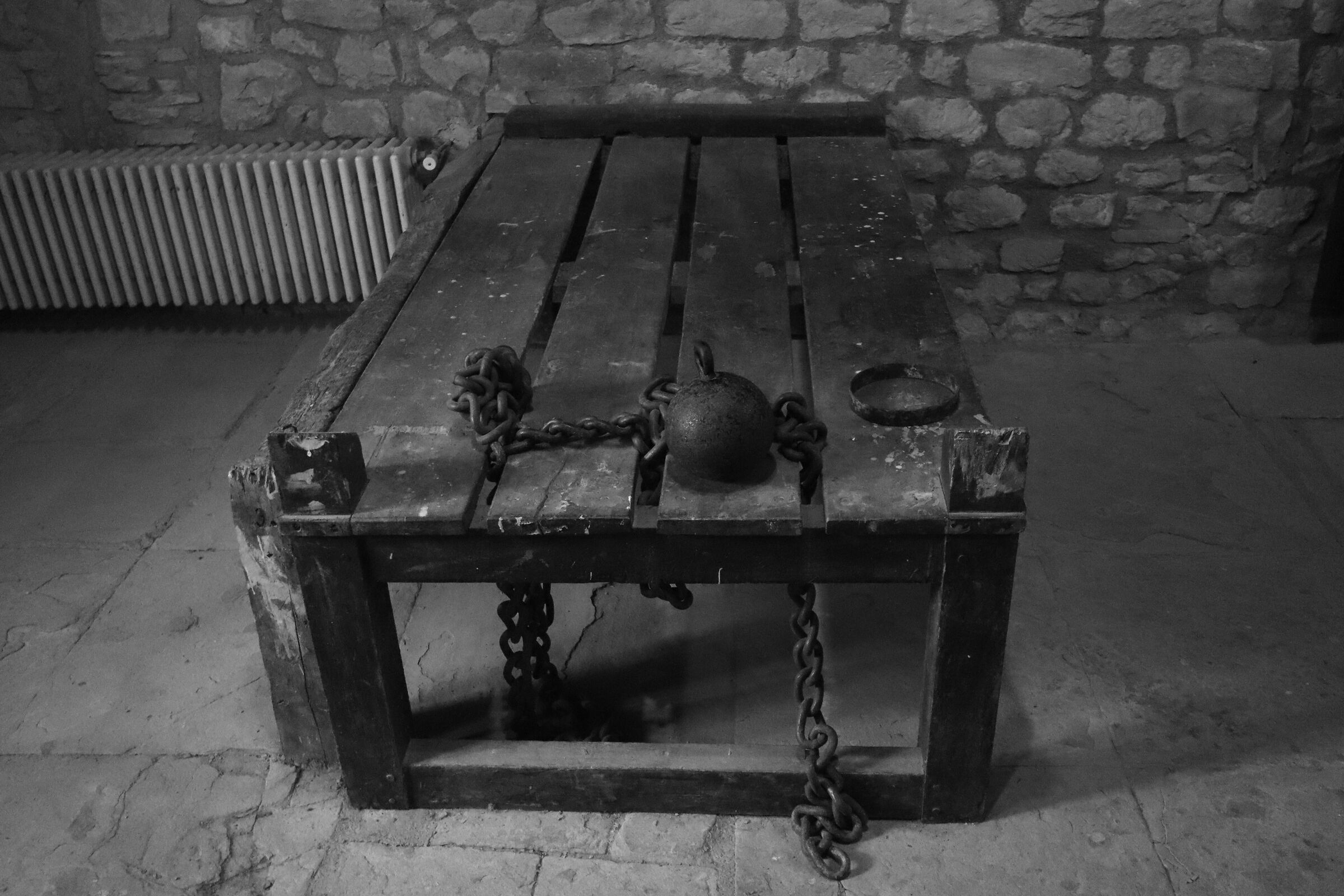 La sala delle torture alla Rocca di Sestola (mo)...