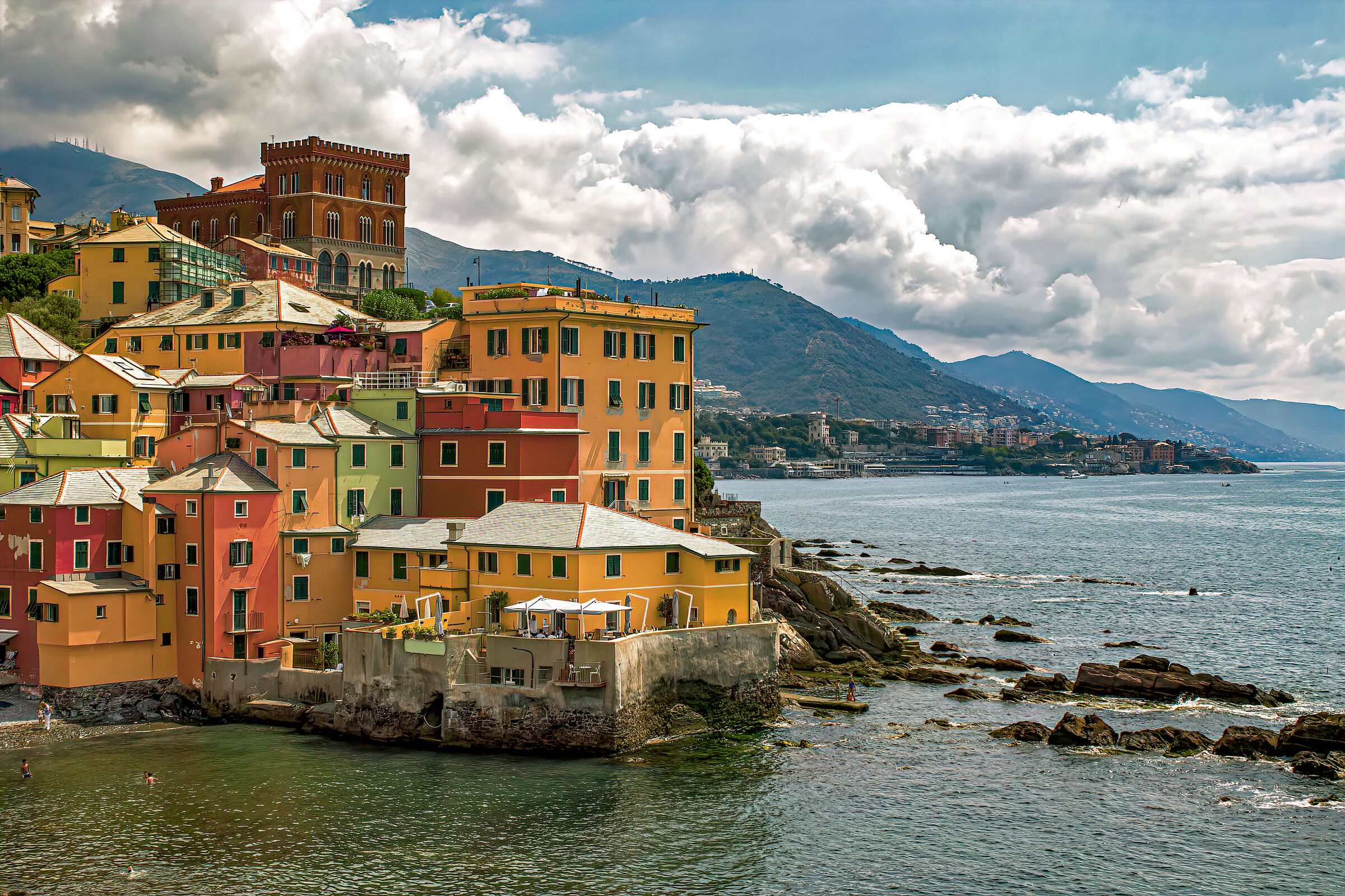 The colors of Genoa...