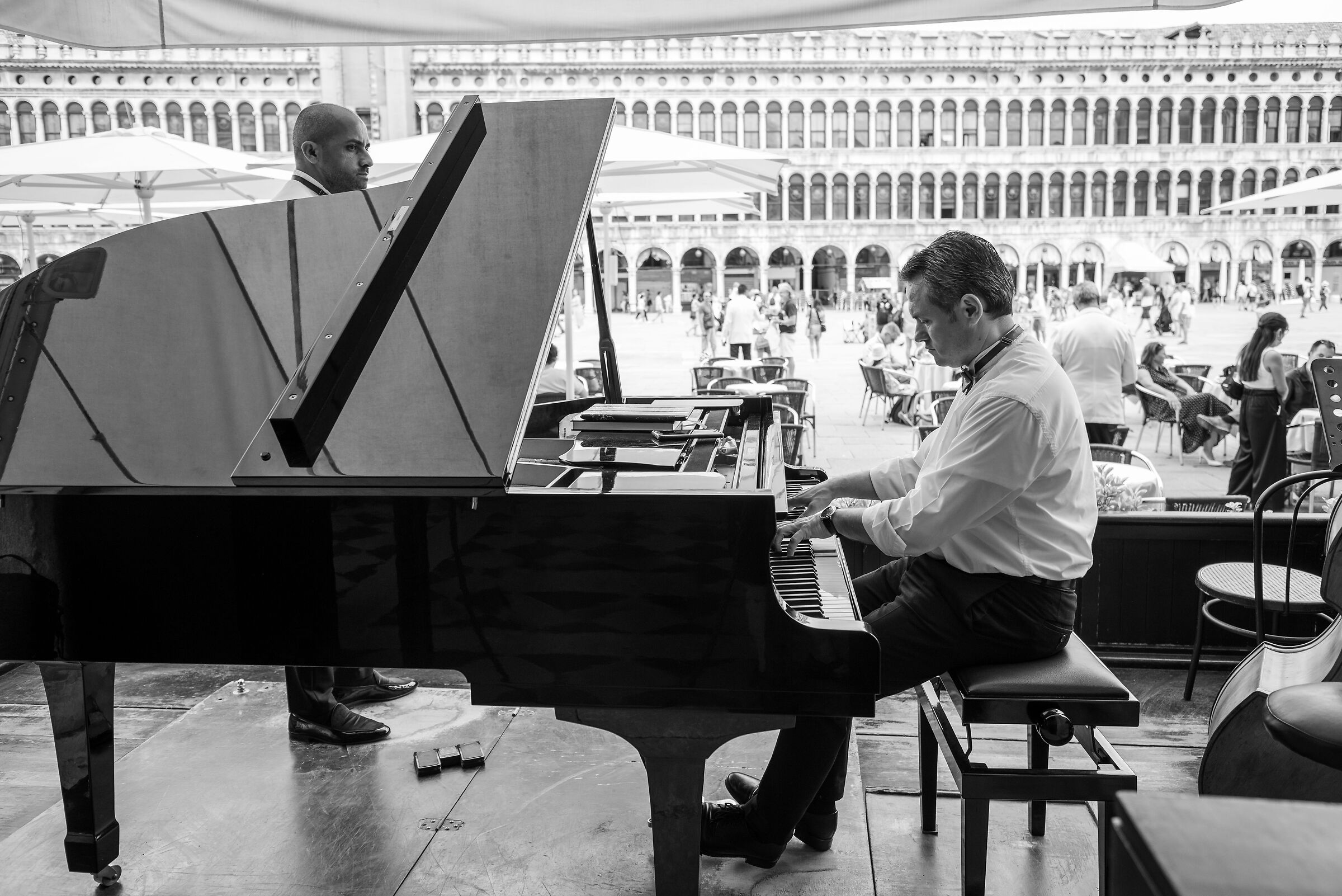 Venice, Florian musicians...