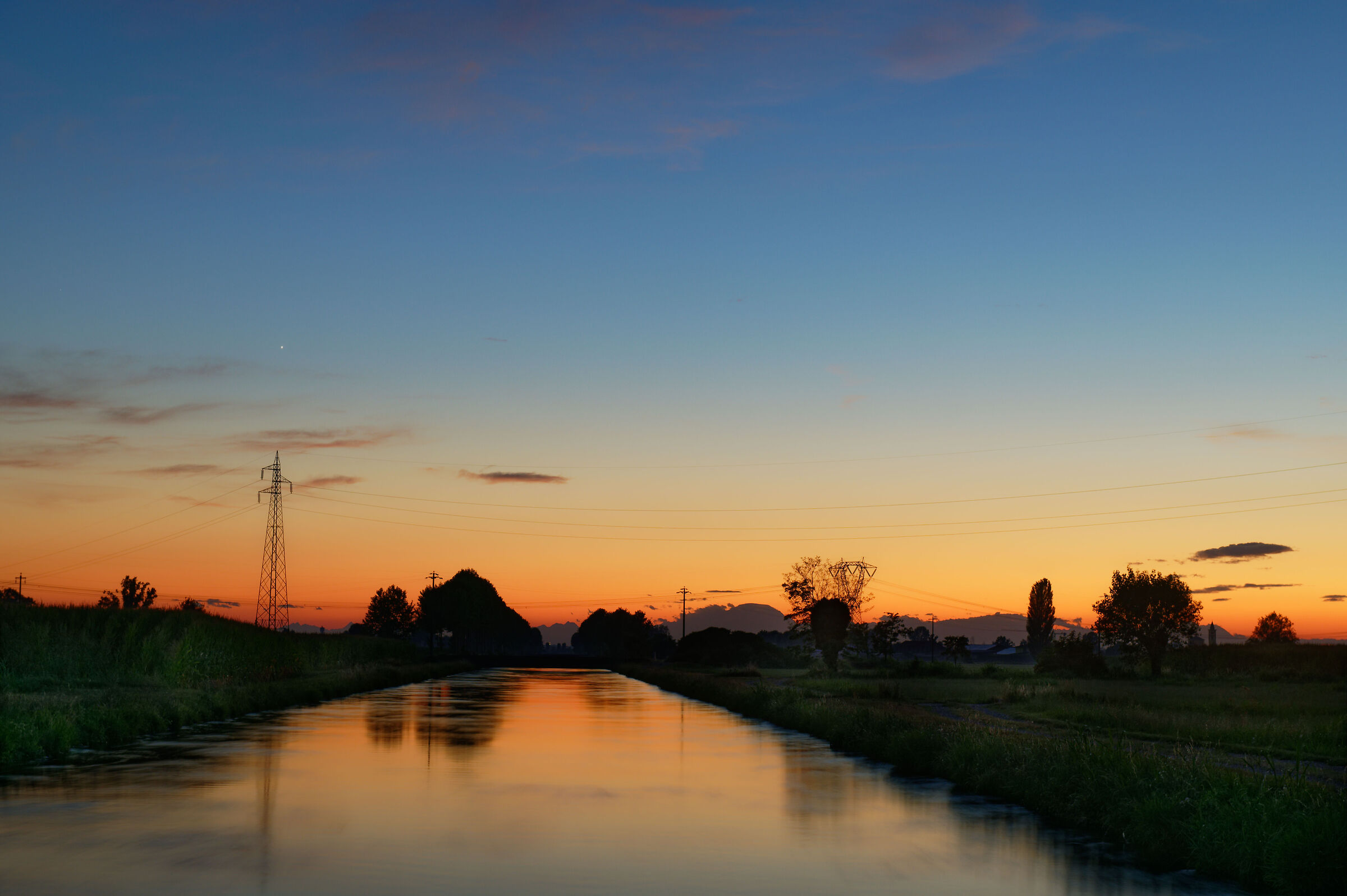 A sunset over the canal....