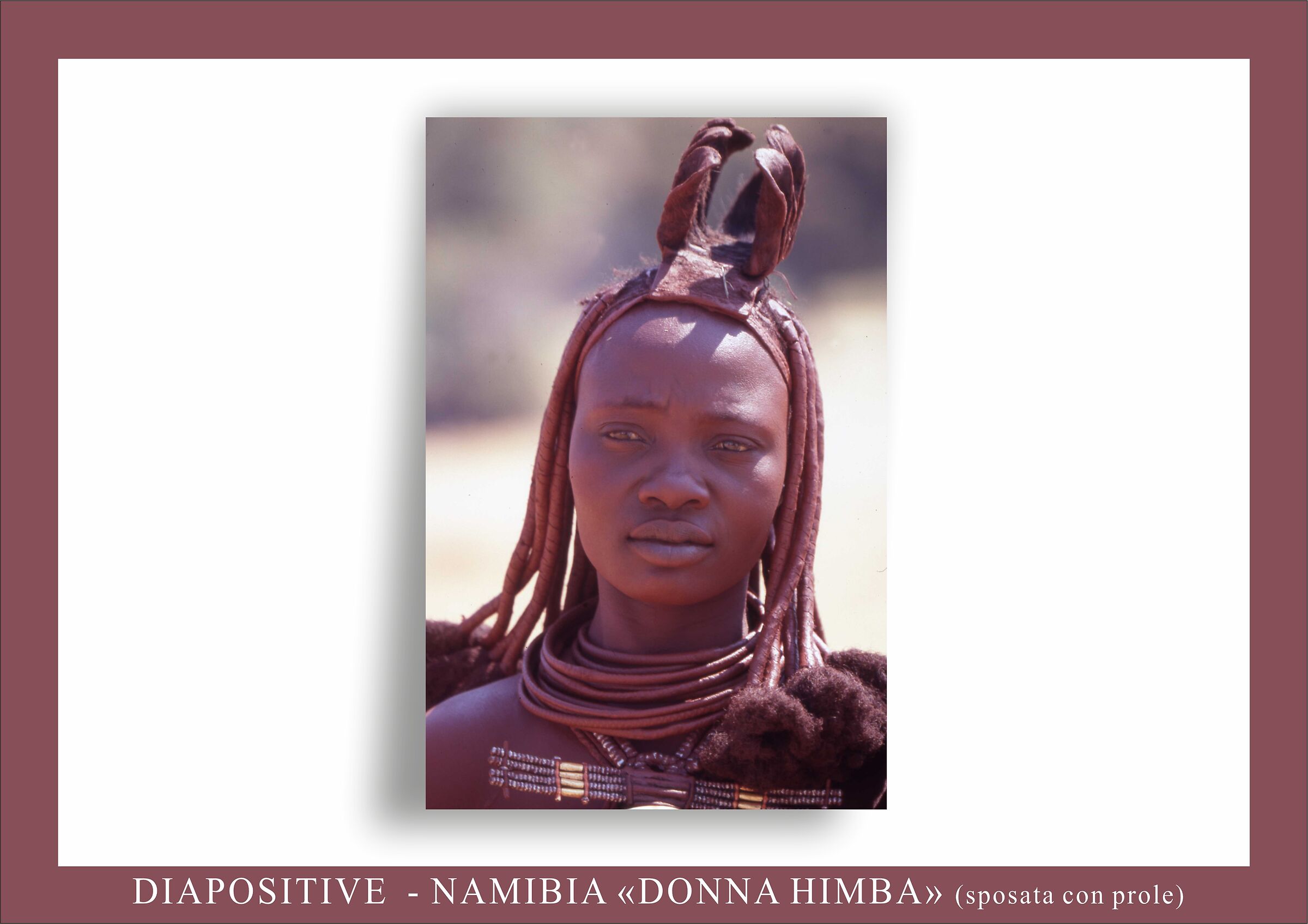 un viso fiero di Himba...