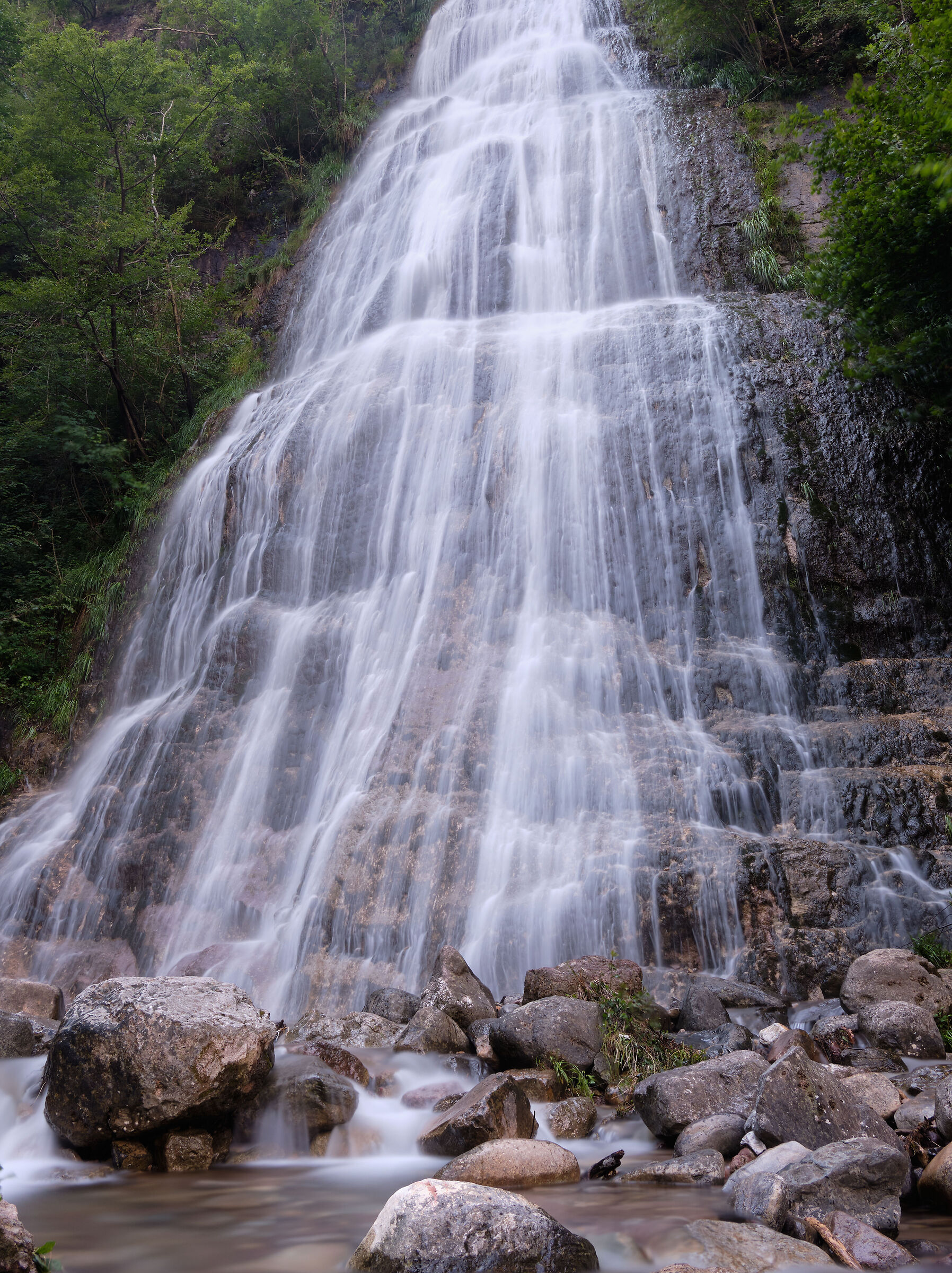 Introbio Waterfall 3...