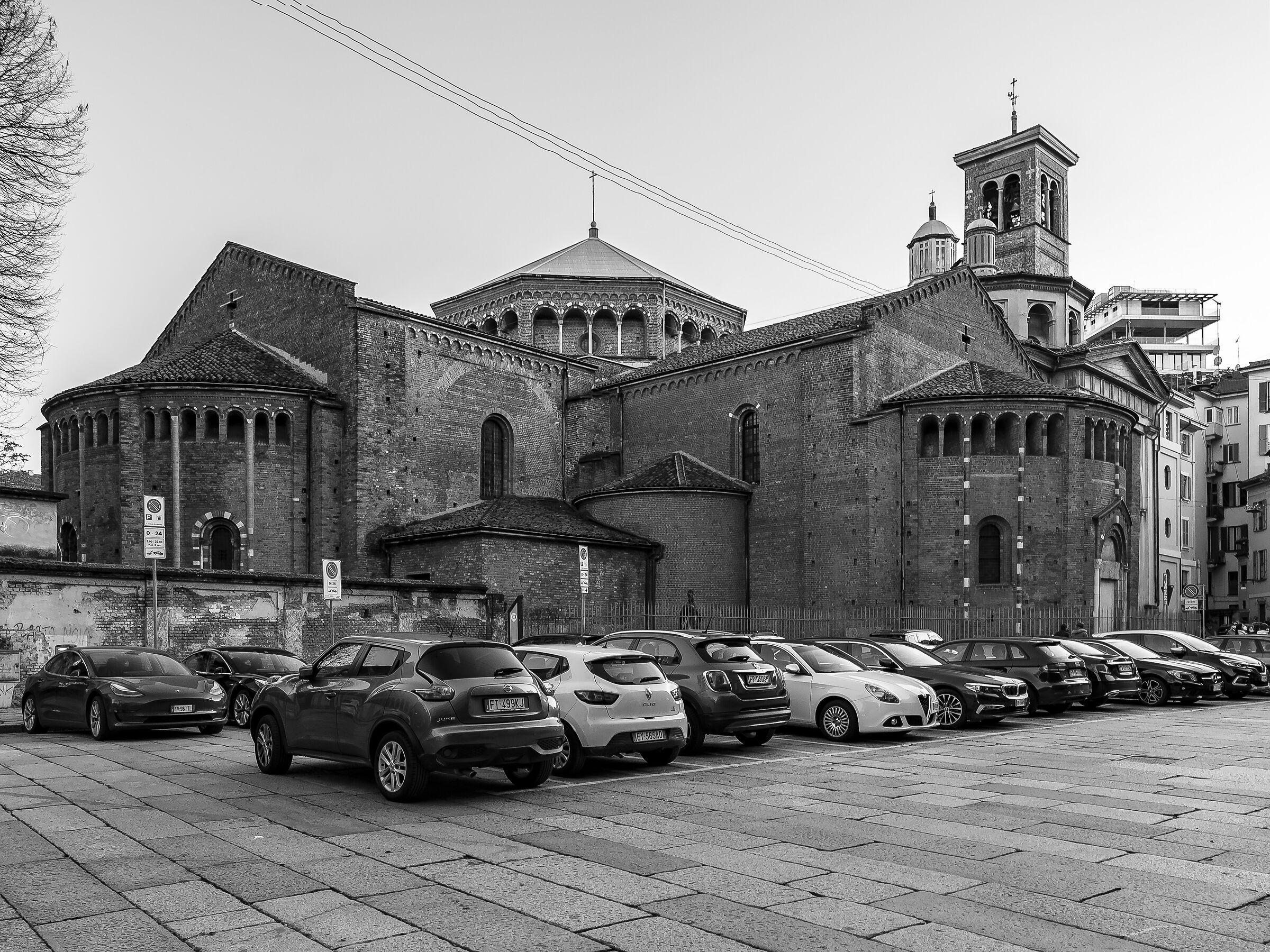 Basilica di San Nazaro in Brolo - 1...