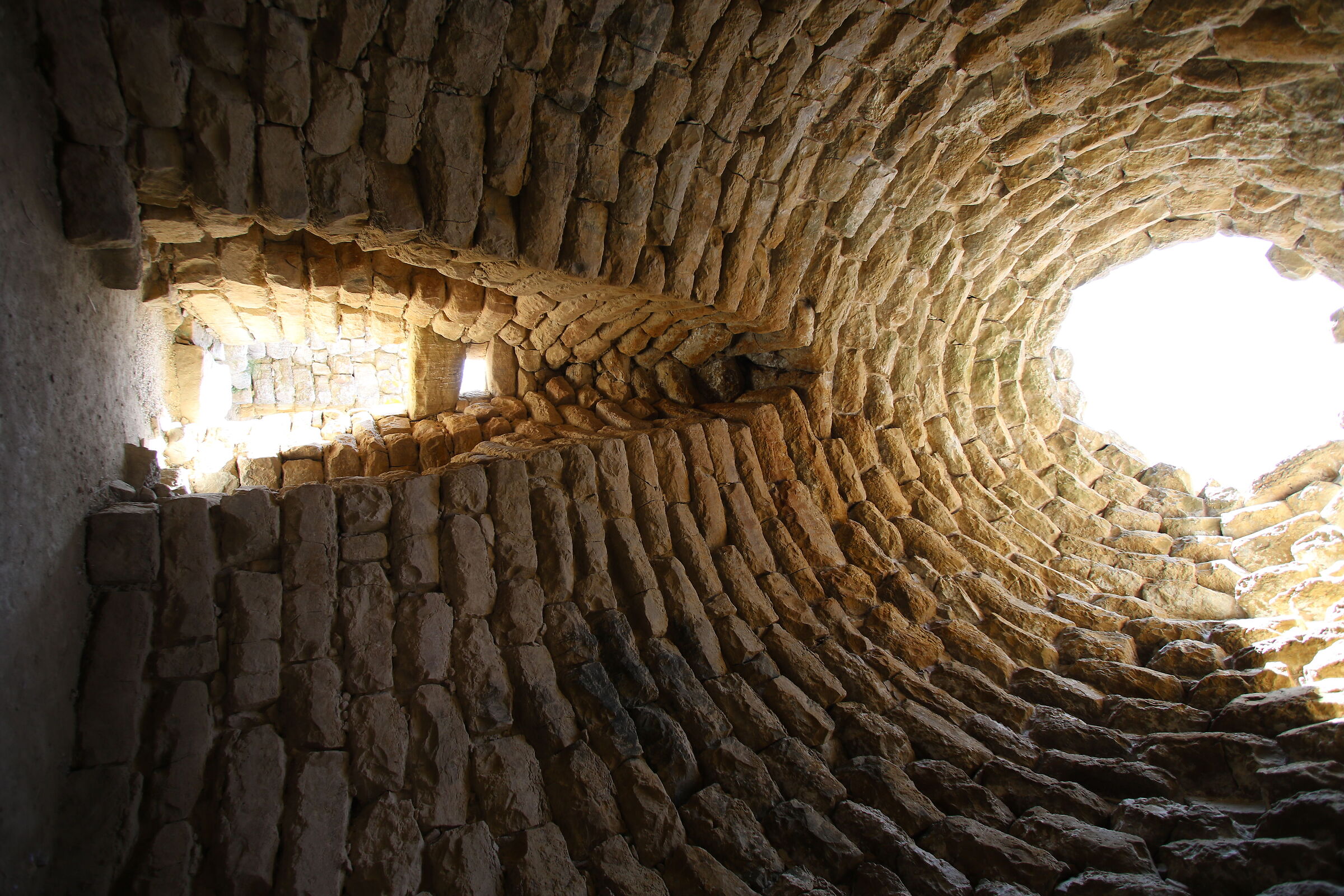 Nuraghe piscu...