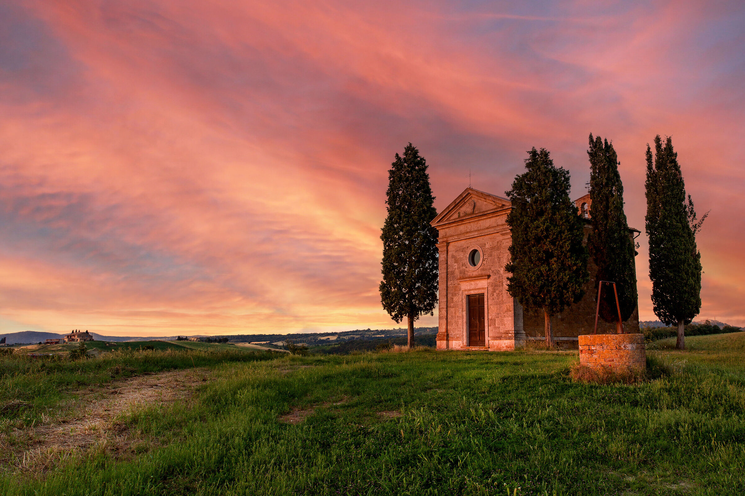 Chapel of our Lady of Vitaleta Val D'orcia...