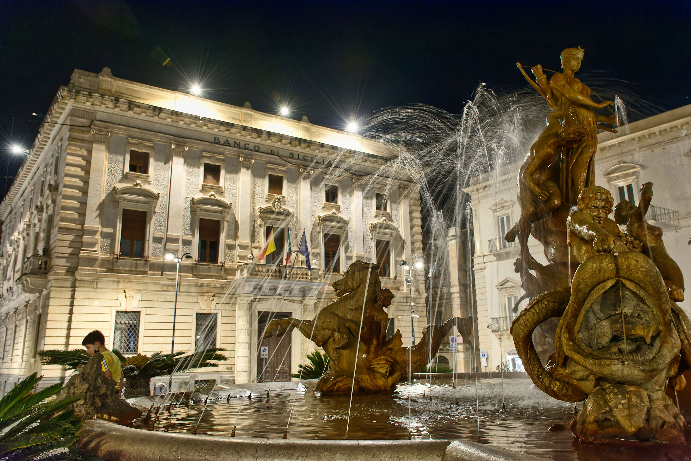 Siracusa - piazza Archimede - Fonte Diana...