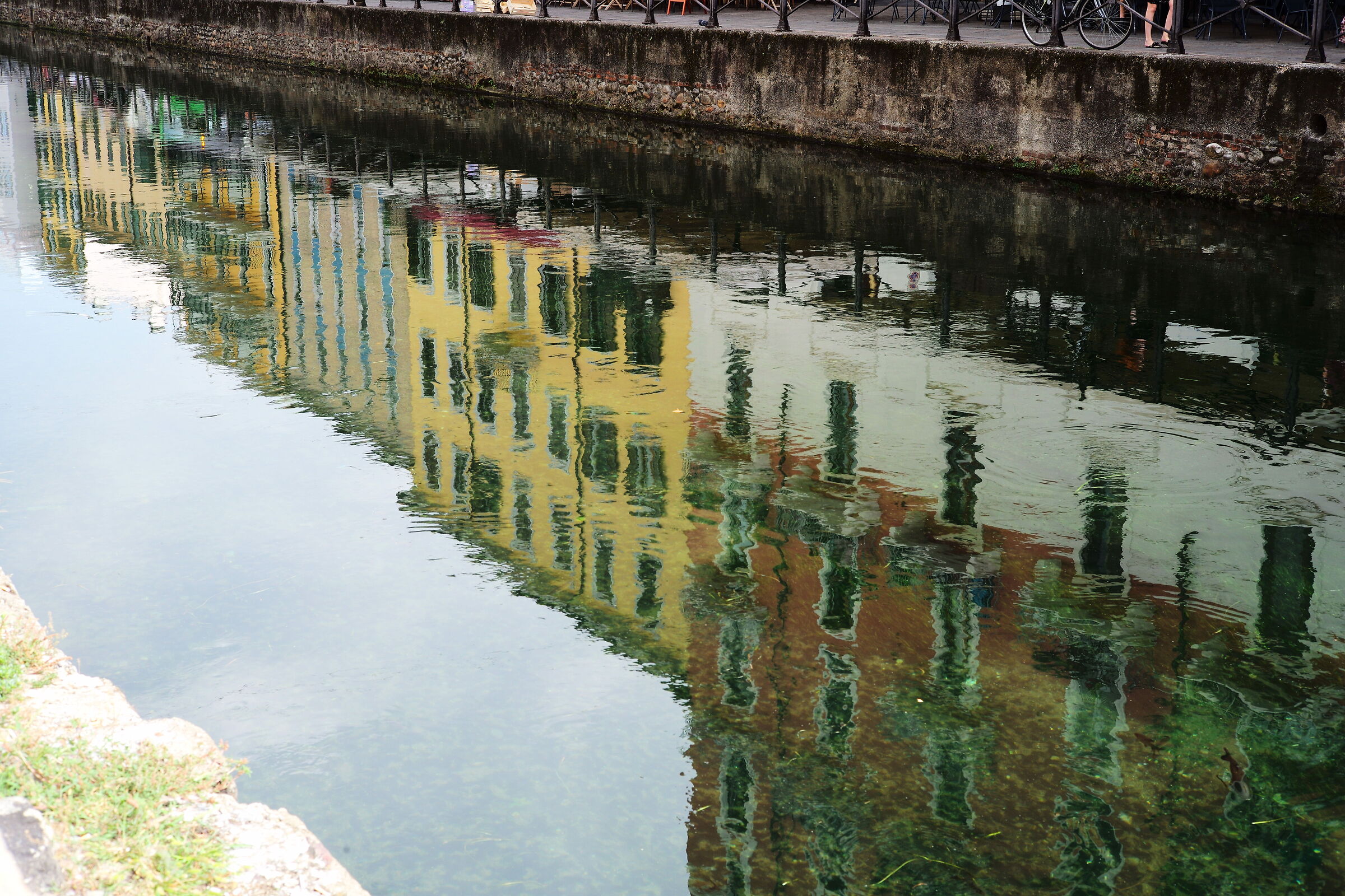 Reflection on the Naviglio...