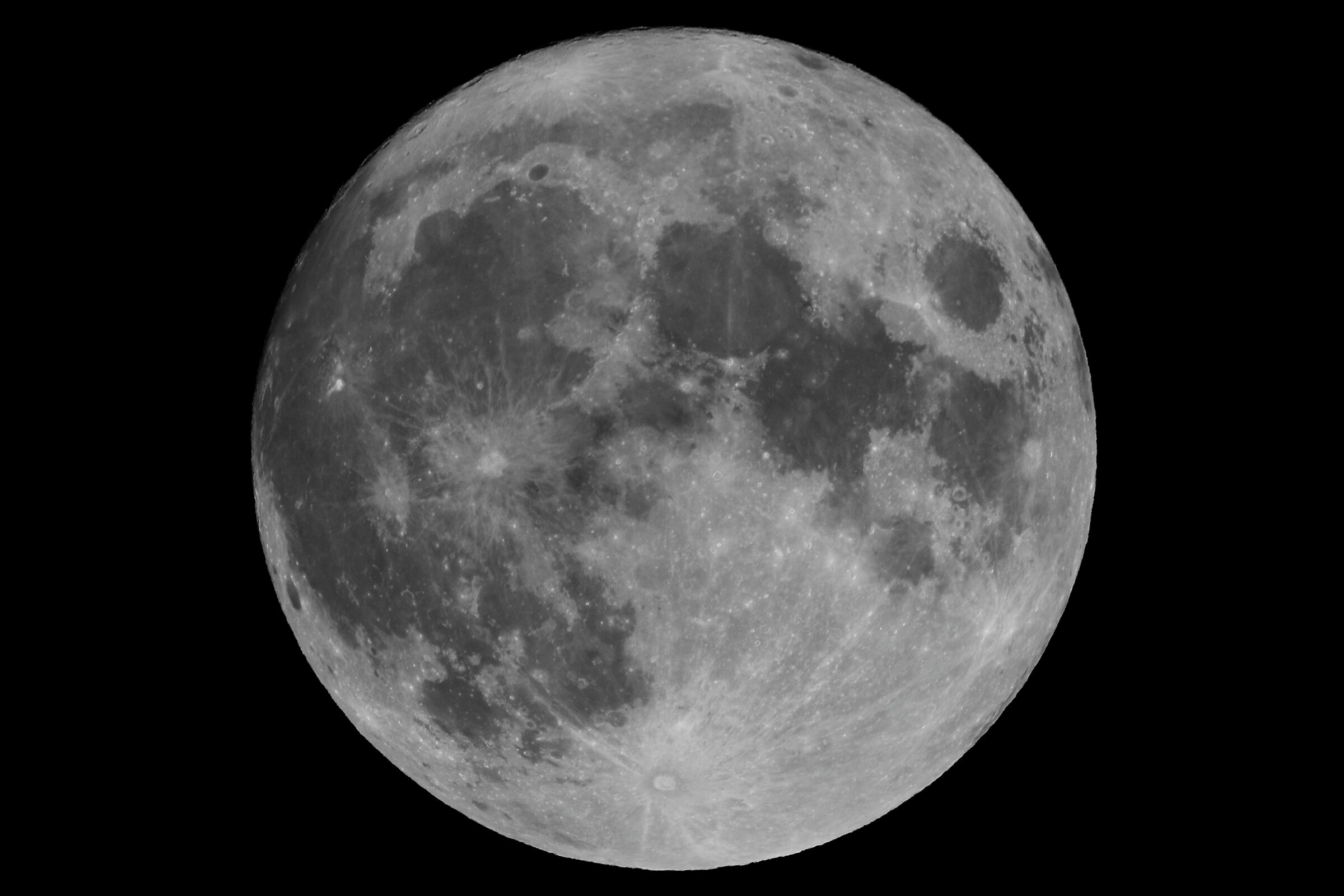 Luna di questa sera (20 settembre 2021 ore 22)...
