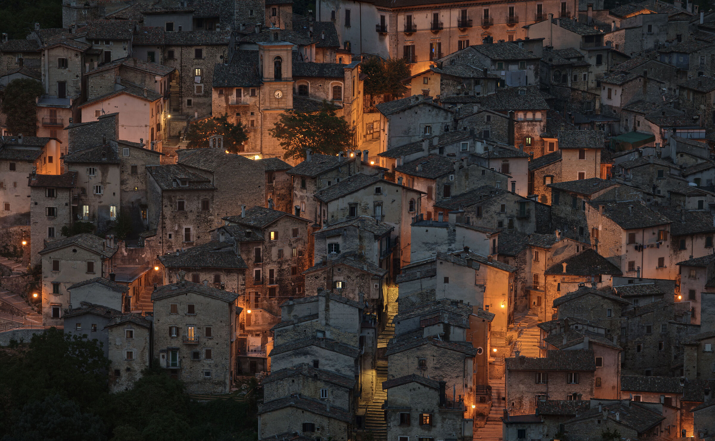 Scanno by night...