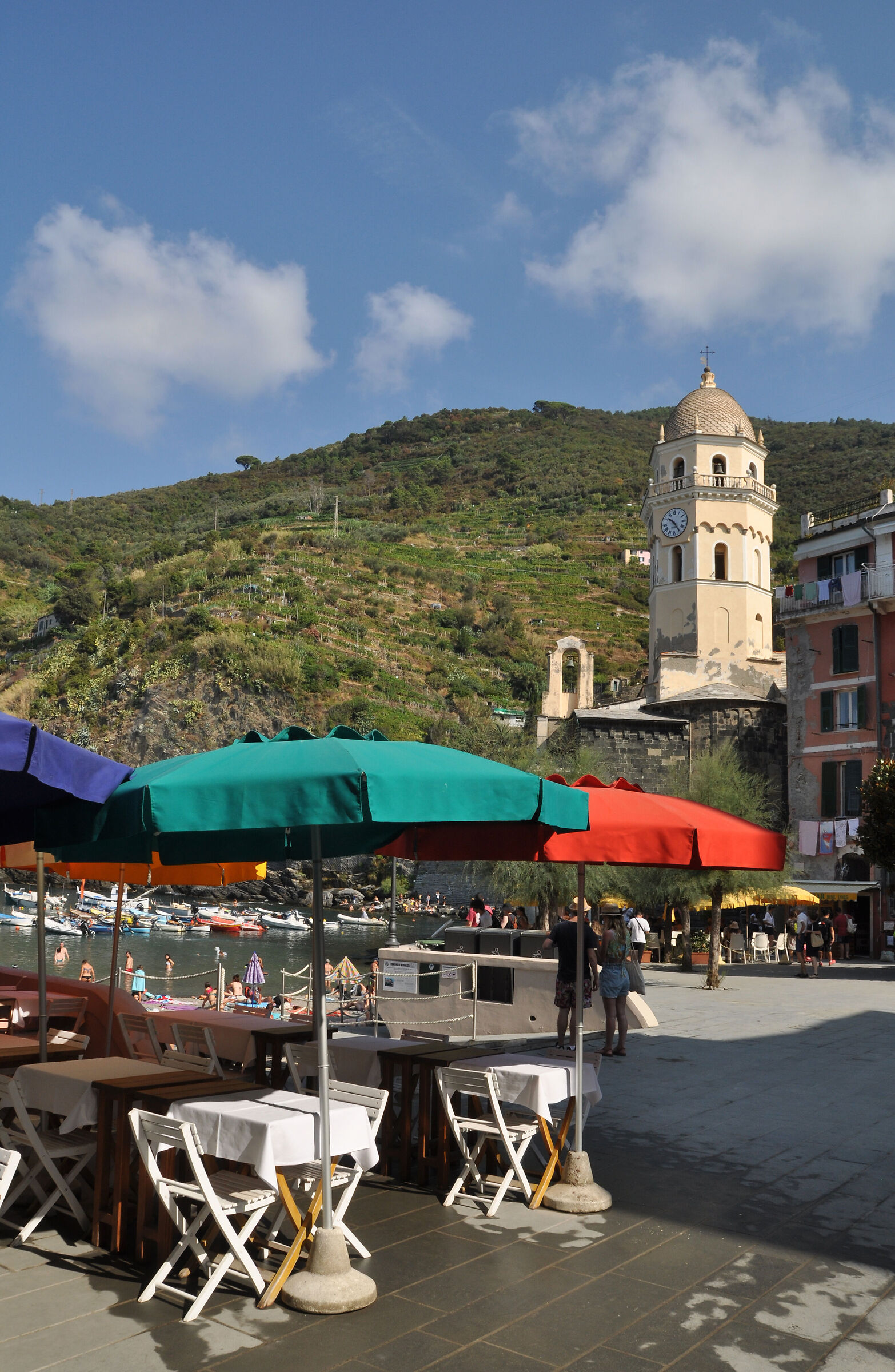 colors of Vernazza...